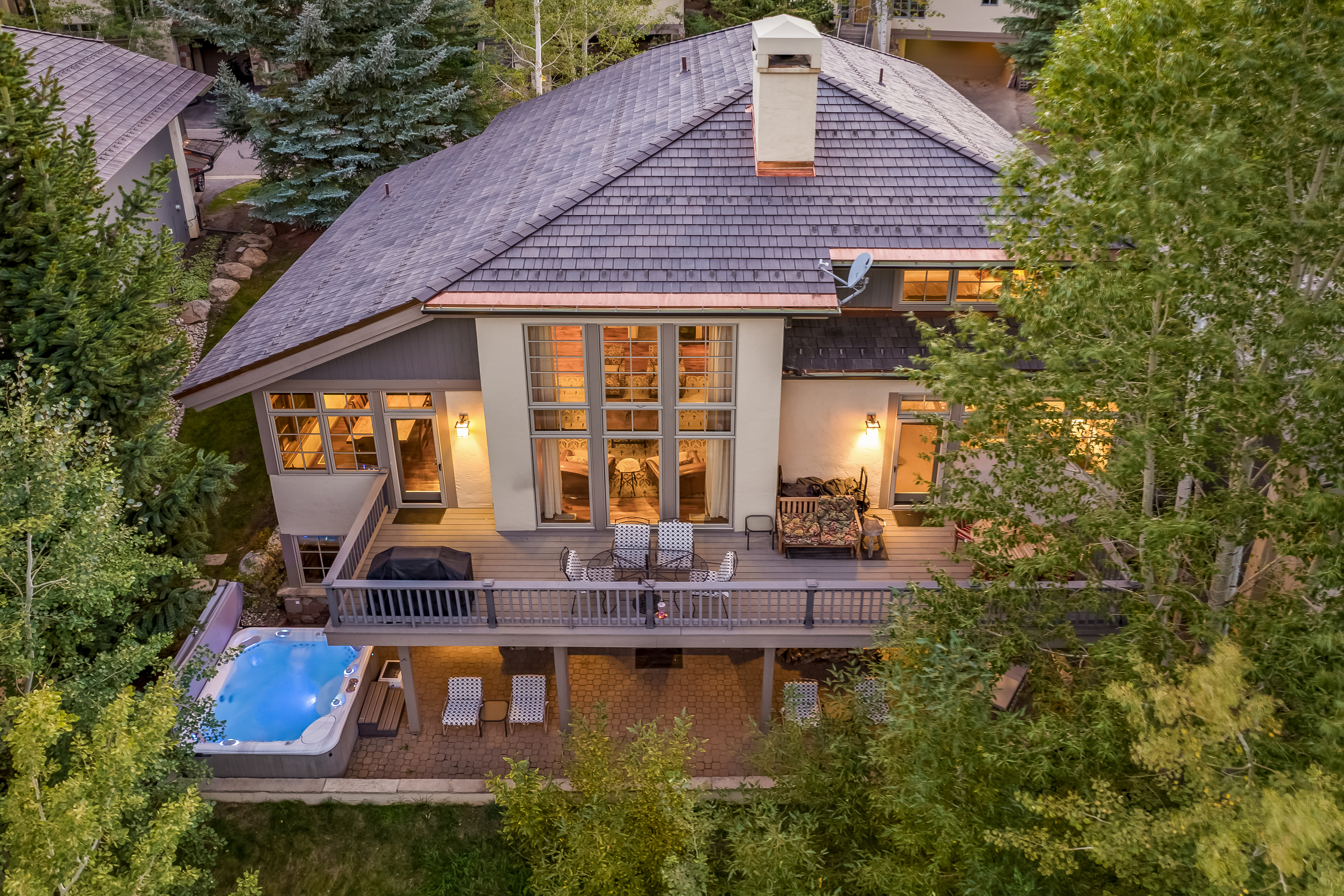  Exceptional Blend of Mountain Elegance, Comfort, and Year-round Recreation - 物件實景