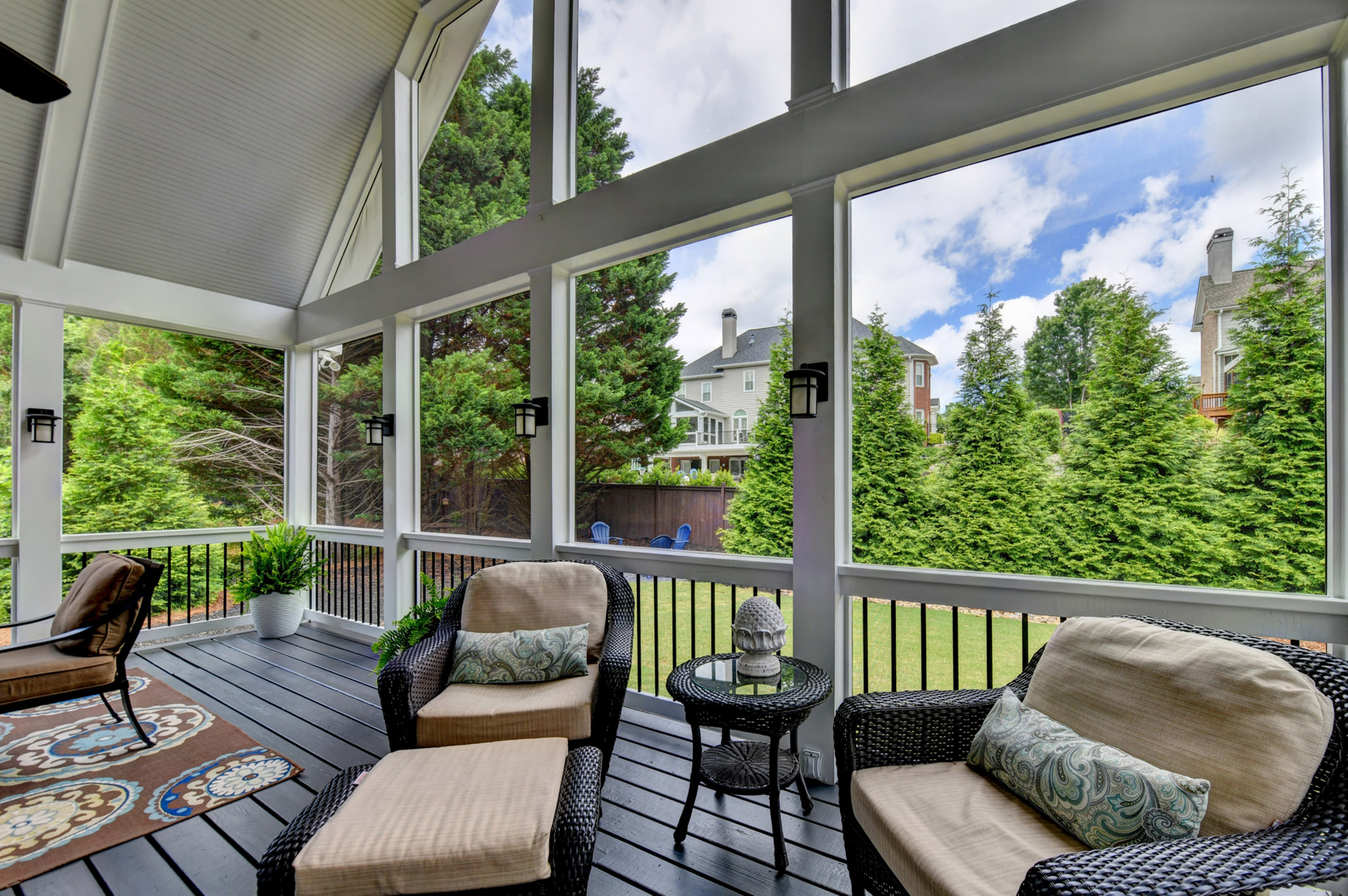  Stunning, Fully Renovated Glen Abbey Home Nestled in the Heart of Alpharetta - 物件實景