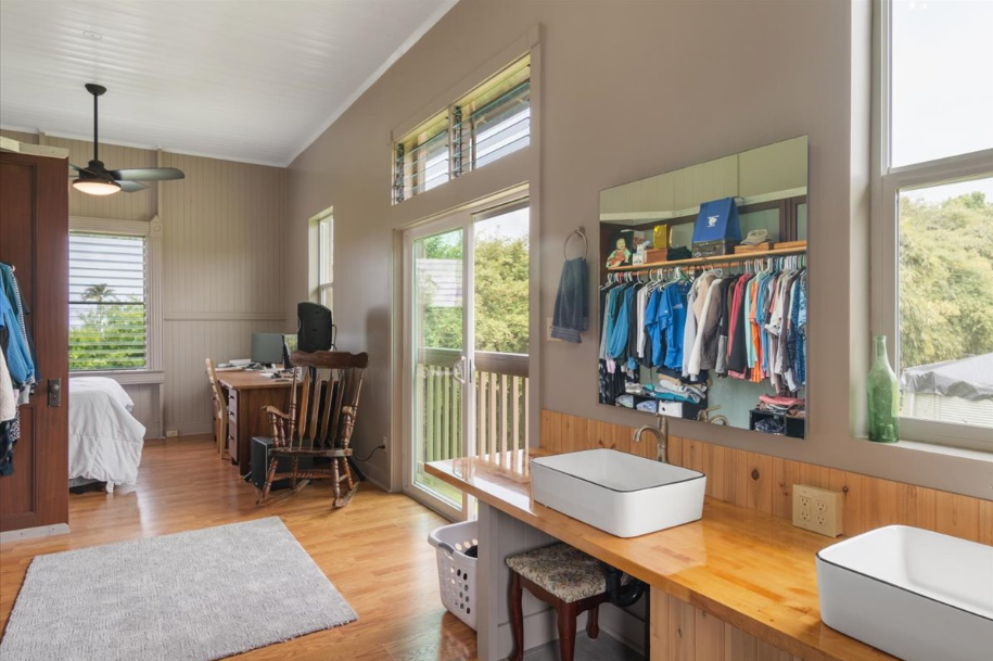 Hakalau, Hawaii, 96710, United States, 4 Bedrooms Bedrooms, ,3 BathroomsBathrooms,Residential,For Sale,1974995