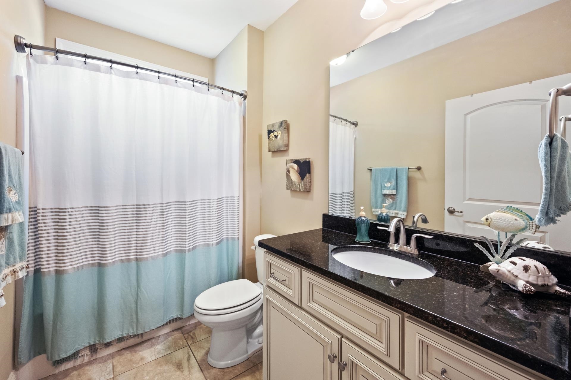  48 Mingo Drive - Unit 2D  The Village at Mingo - 物件實景