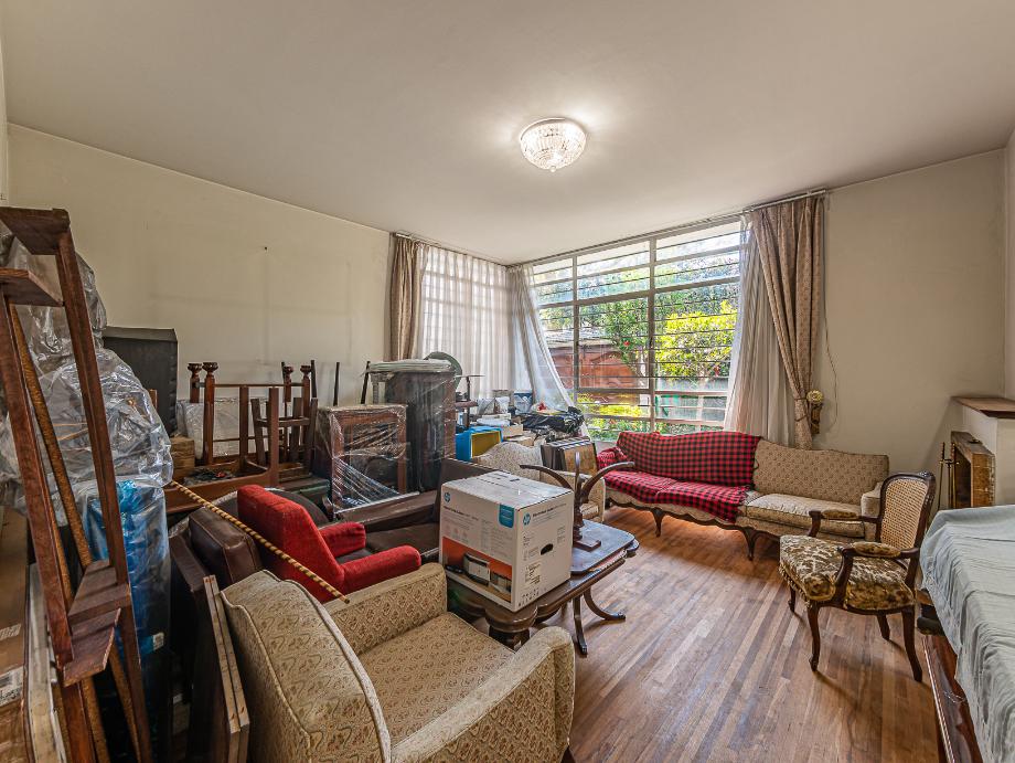 Miguel Hidalgo, Ciudad de México, 11000, Mexico, 4 Bedrooms Bedrooms, ,2 BathroomsBathrooms,Residential,For Sale,1699454