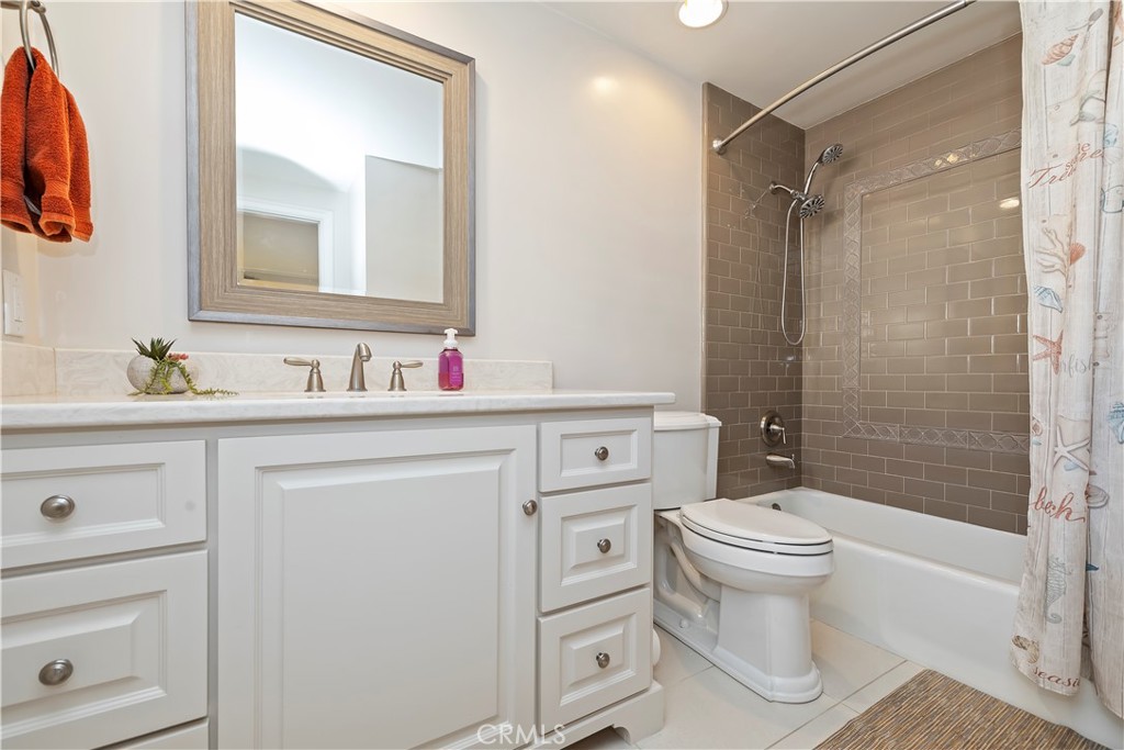 Sierra Madre, California, 91024, United States, 2 Bedrooms Bedrooms, ,3 BathroomsBathrooms,Residential,For Sale,1992859