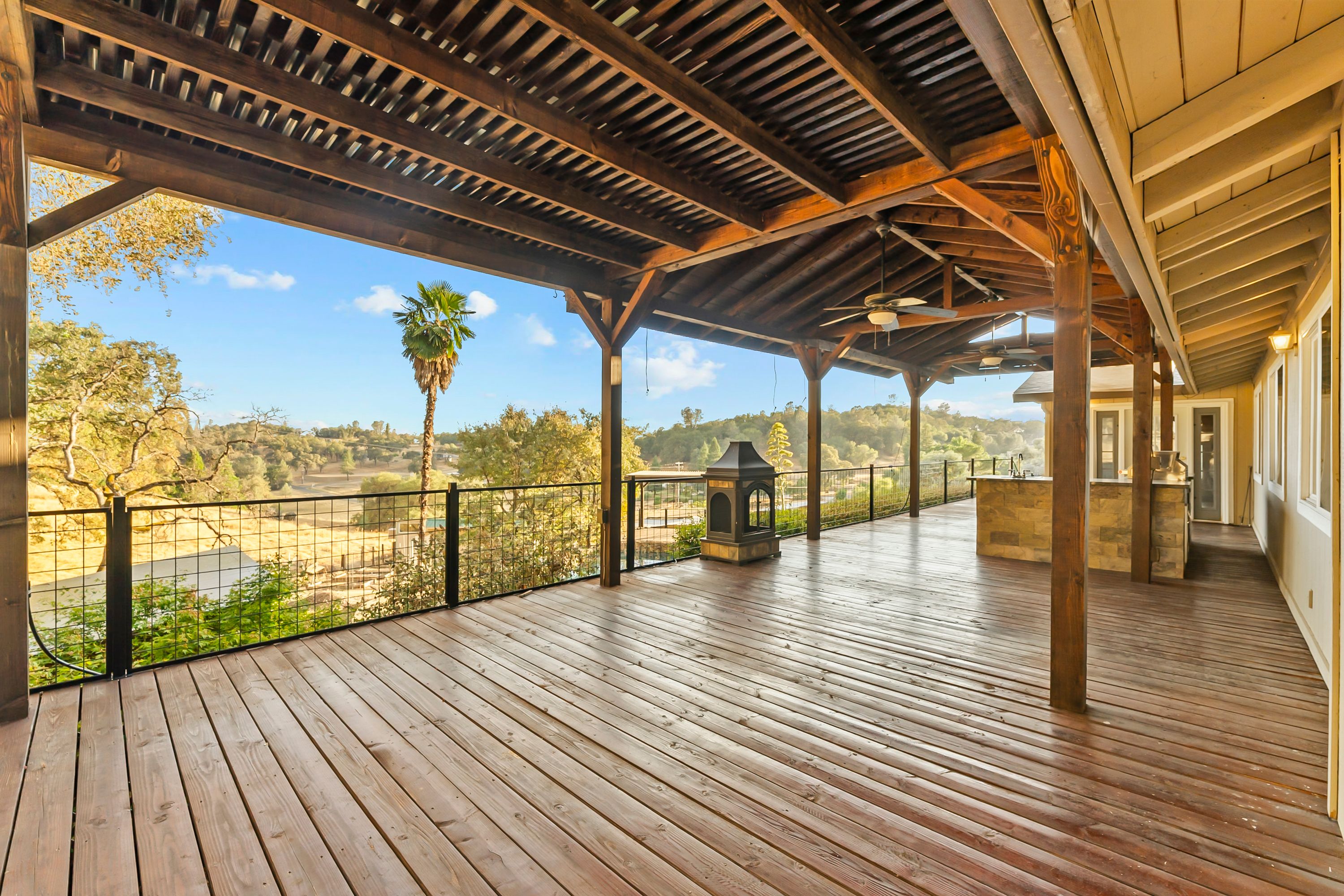  California Equestrian Property with ADU, Horse Arena & Pool - 物件實景