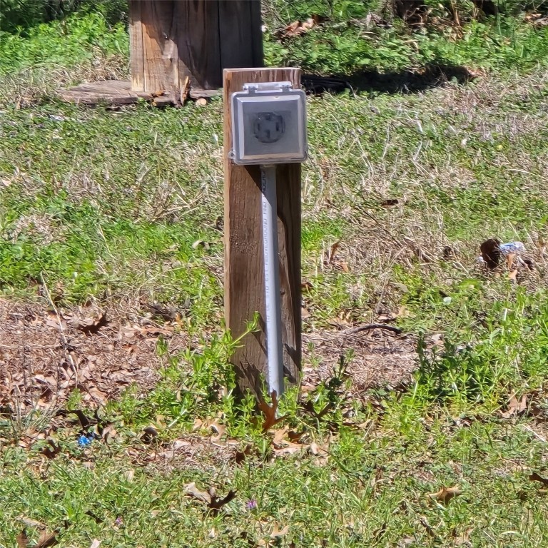 Austin, Texas, 78745, United States, 3 Bedrooms Bedrooms, ,2 BathroomsBathrooms,Residential,For Sale,1927105