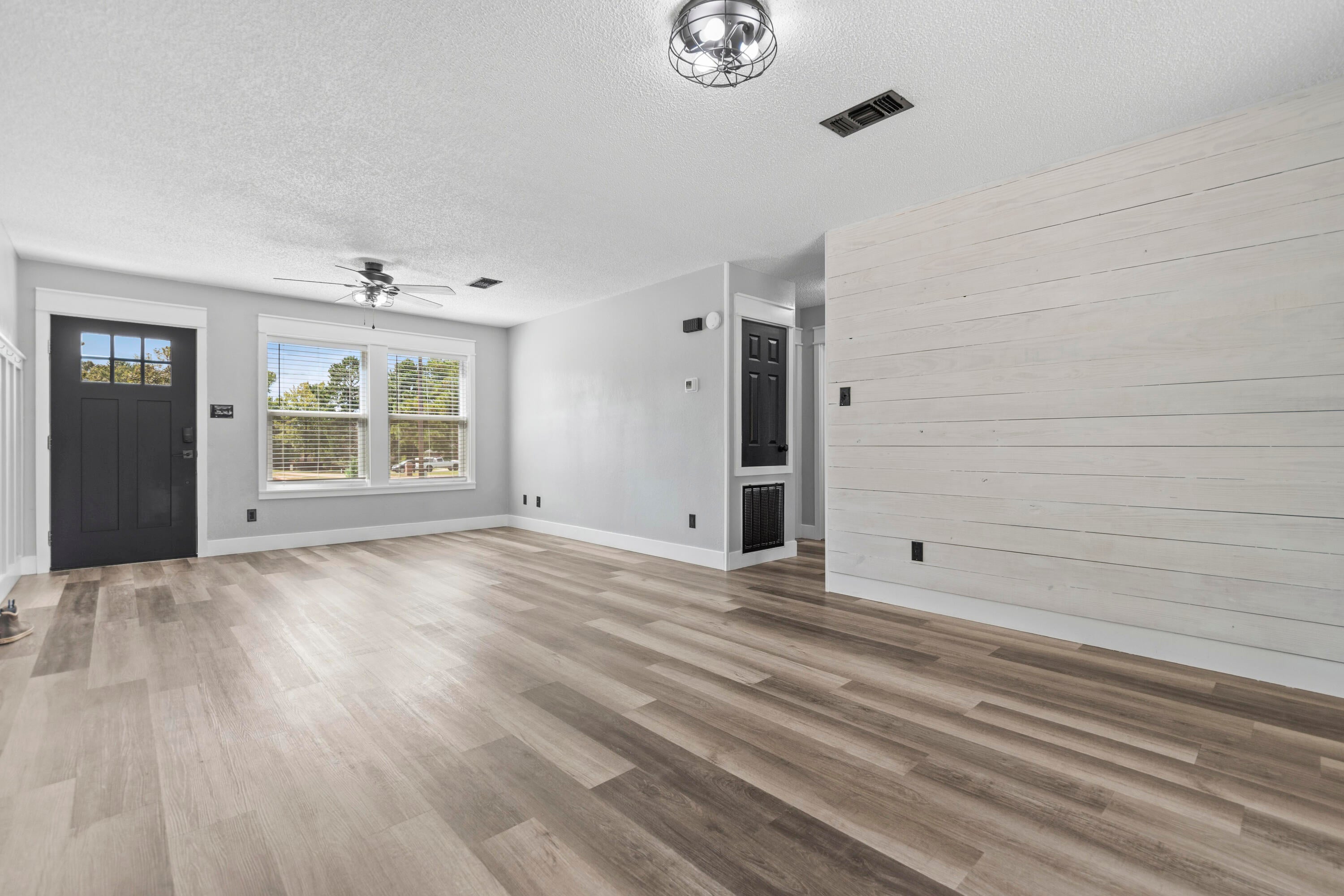 Holly St, New Llano, LA 71461 #1
