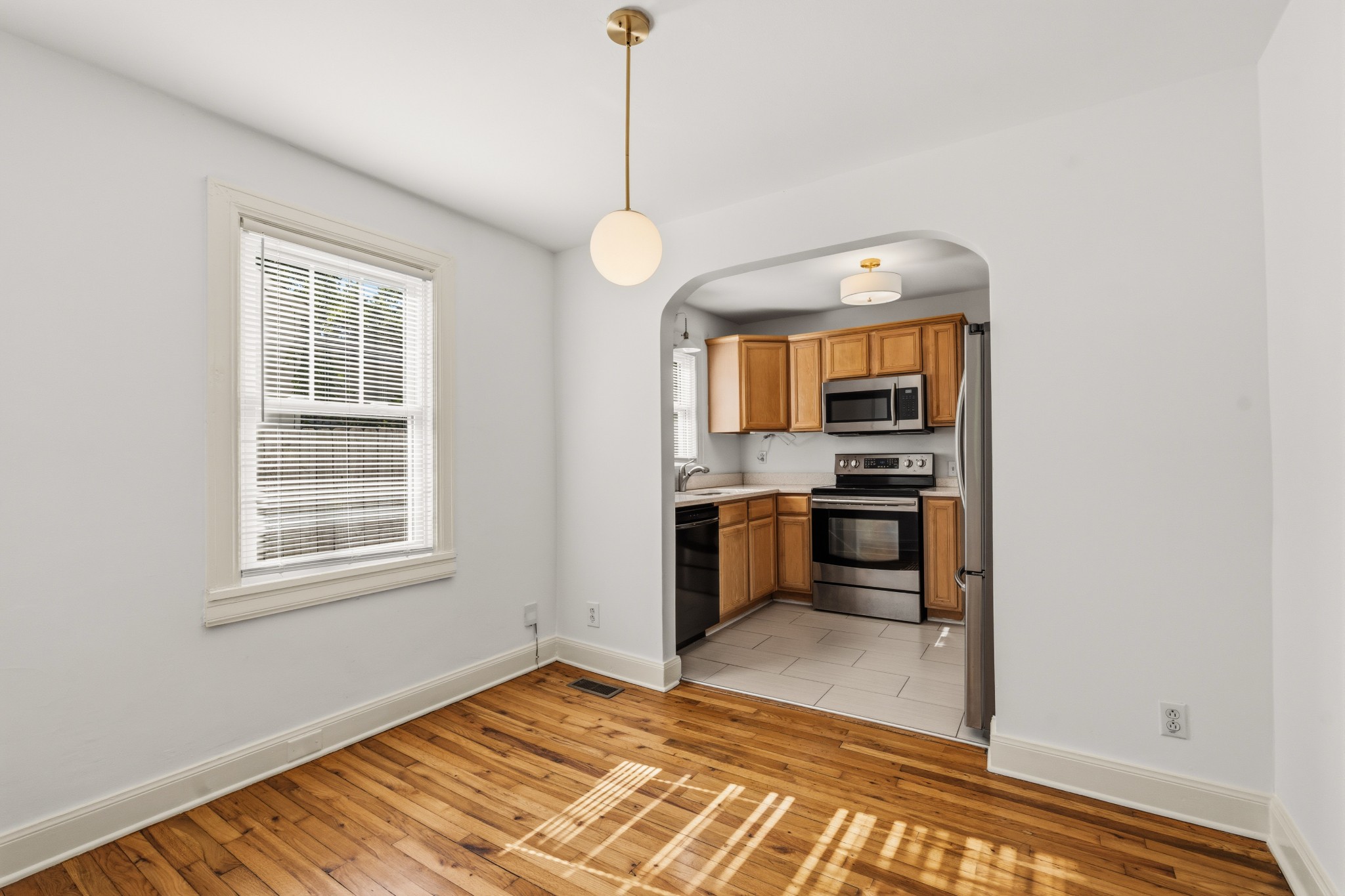  1003 Granada Ave, Nashville, TN, 37206 - 物件實景