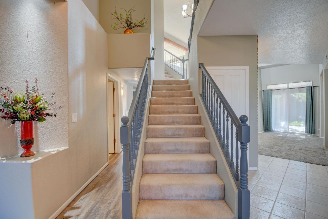 Albuquerque, New Mexico, 87114, United States, 4 Bedrooms Bedrooms, ,4 BathroomsBathrooms,Residential,For Sale,1941091