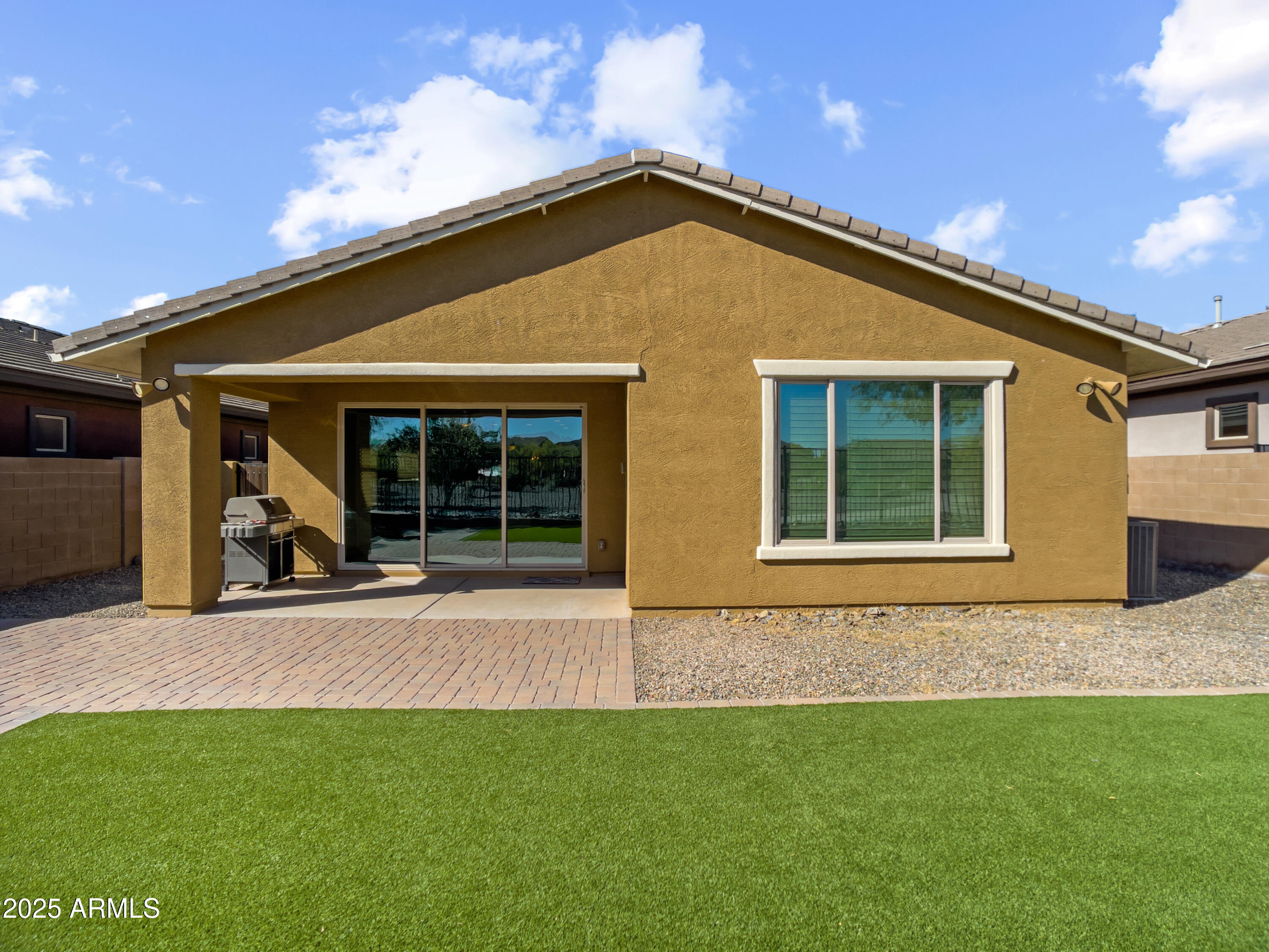 Gilbert, Arizona, 85298, United States, 3 Bedrooms Bedrooms, ,Residential,For Sale,1960746