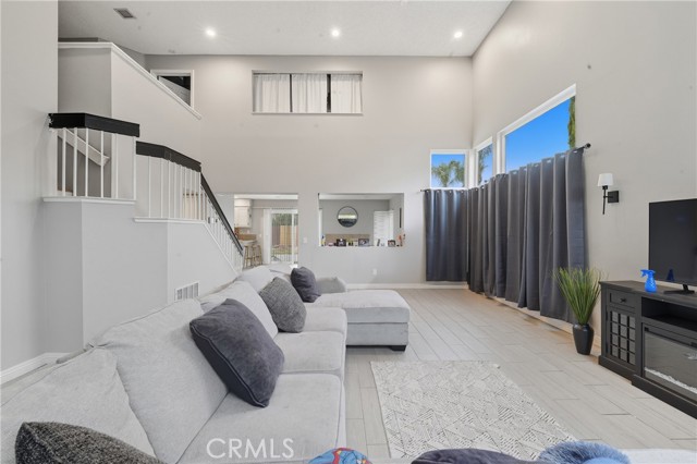 Moreno Valley, California, 92557, United States, 4 Bedrooms Bedrooms, ,3 BathroomsBathrooms,Residential,For Sale,1978485