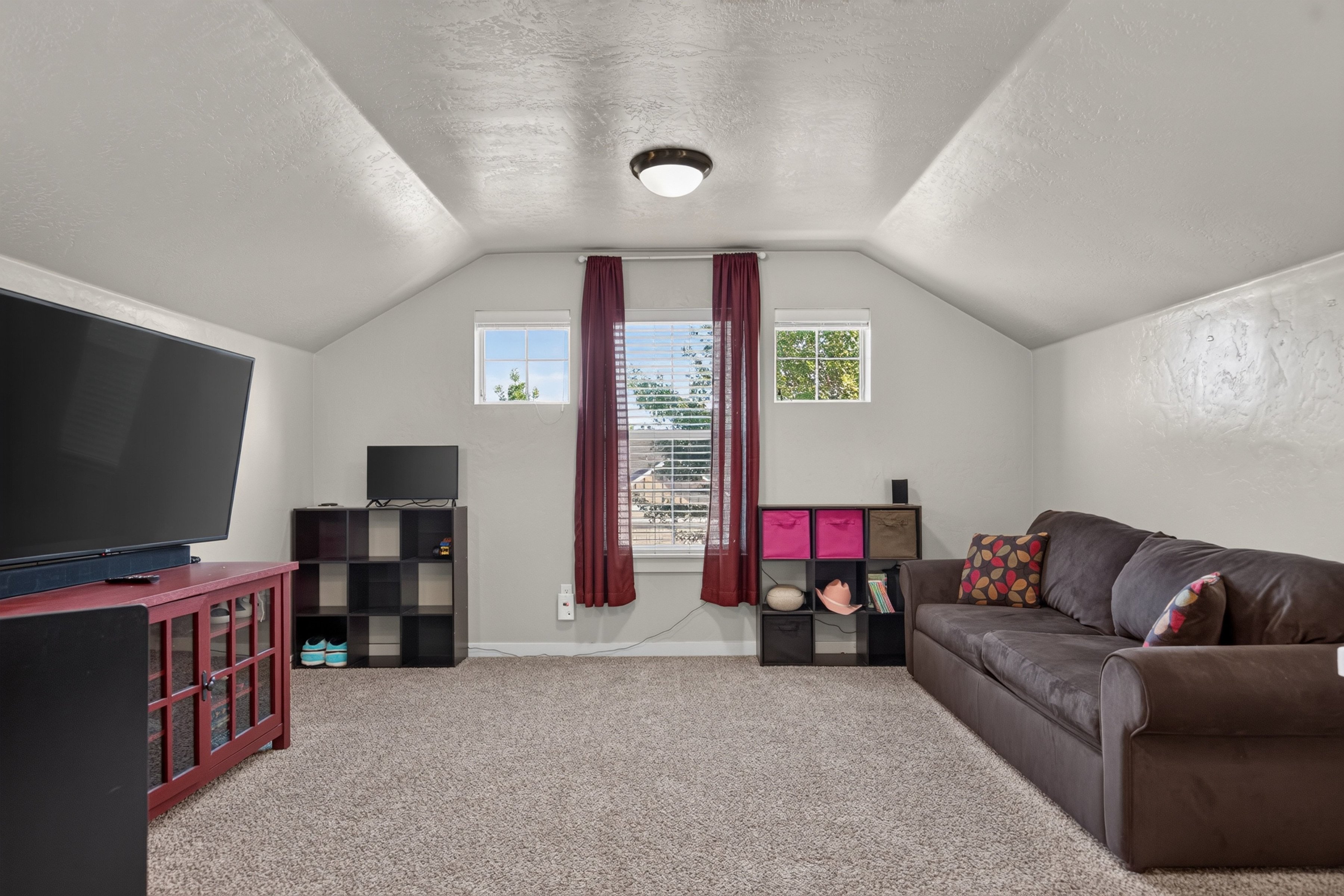  Single Level with Bonus Room and RV Parking in the Heart of SW Boise - 物件實景