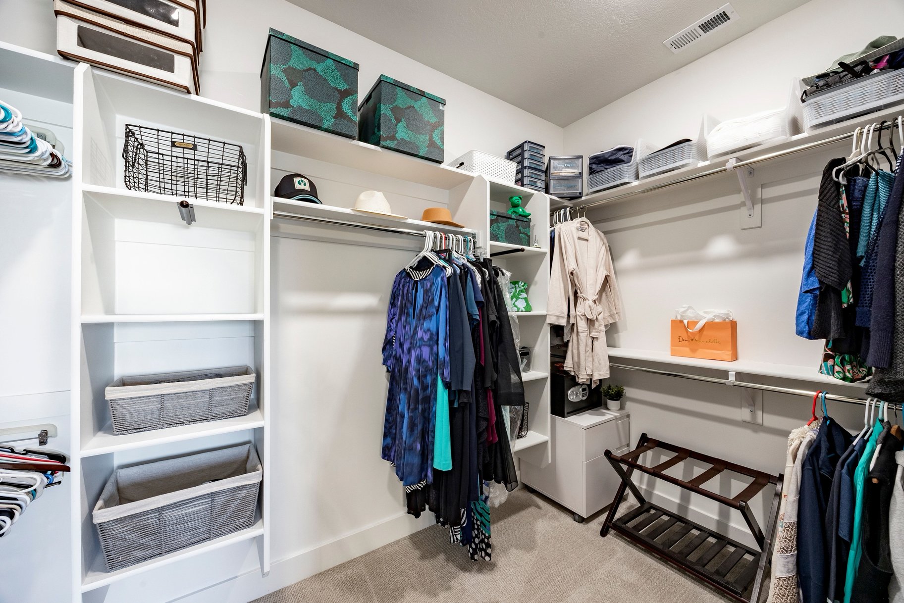  Stylish 2023 Move-In Ready Home  Silver Creek Village - 物件實景