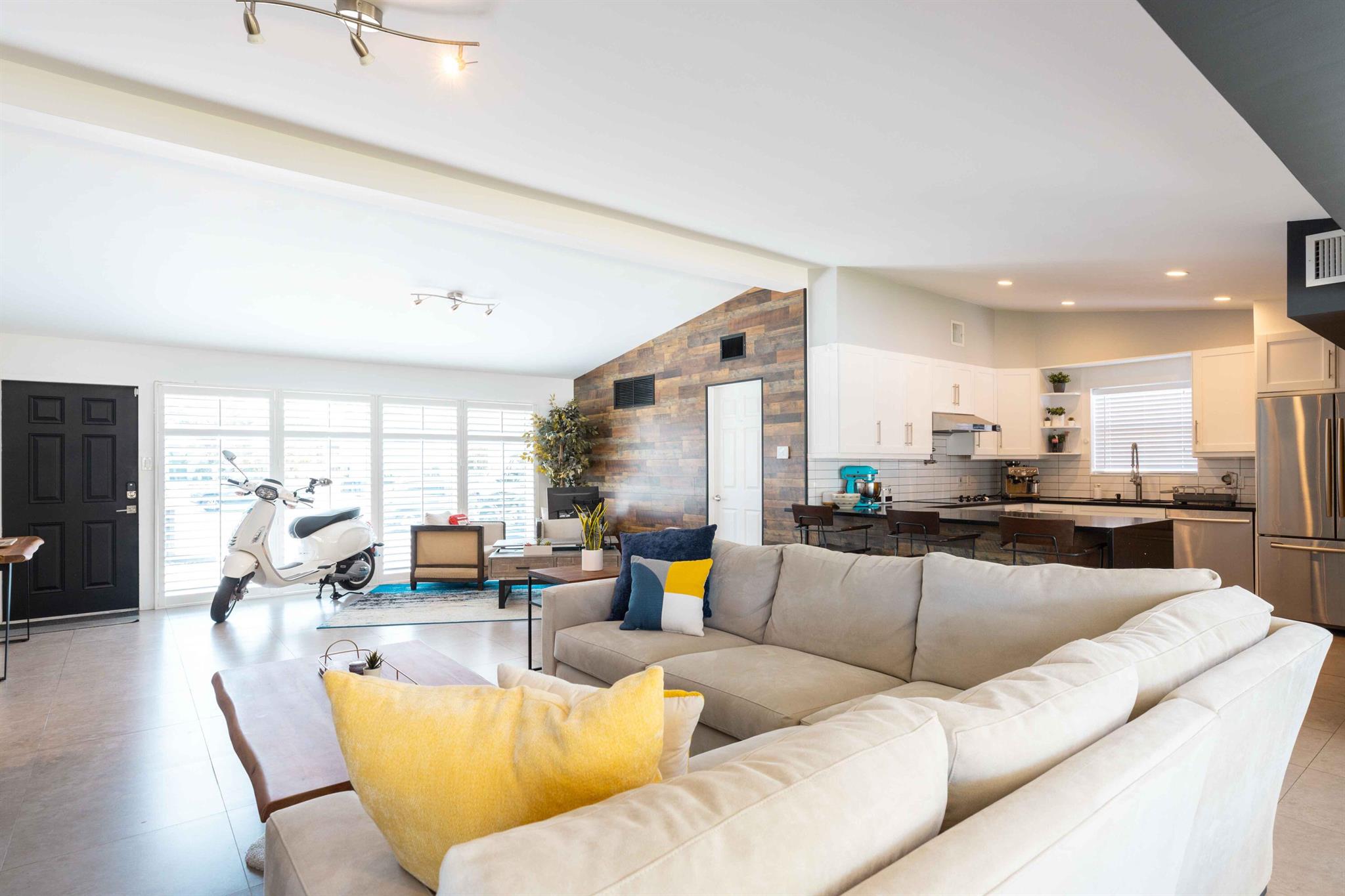 Fort Lauderdale, Florida, 33312, United States, 2 Bedrooms Bedrooms, ,2 BathroomsBathrooms,Residential,For Sale,1712127