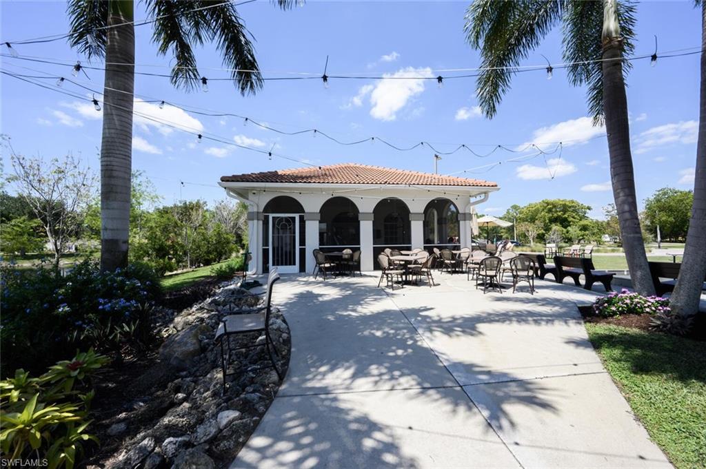 Naples, Florida, 34104, United States, 2 Bedrooms Bedrooms, ,2 BathroomsBathrooms,Residential,For Sale,1743040