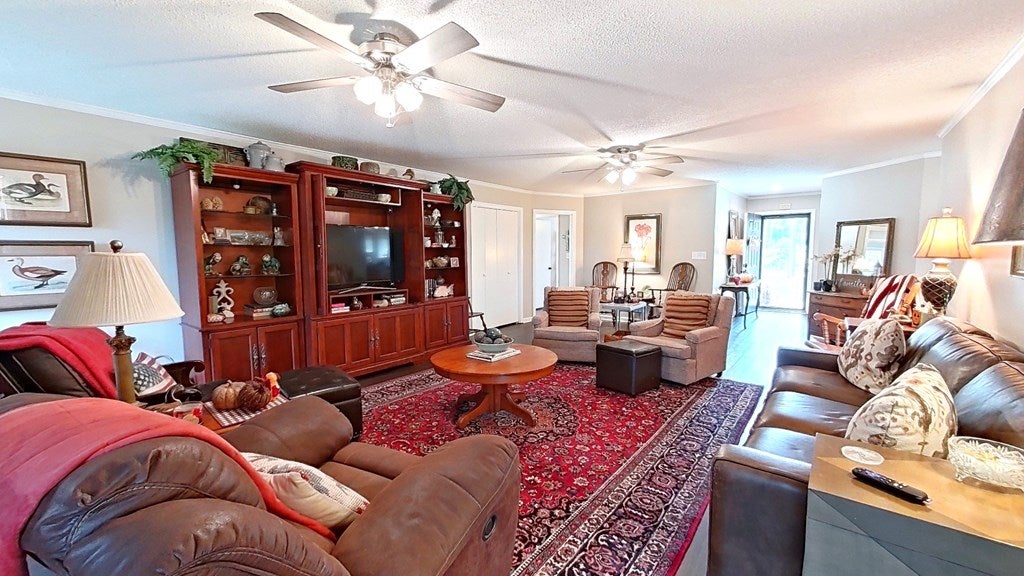 Bainbridge, Georgia, 39817, United States, 4 Bedrooms Bedrooms, ,4 BathroomsBathrooms,Residential,For Sale,1988533