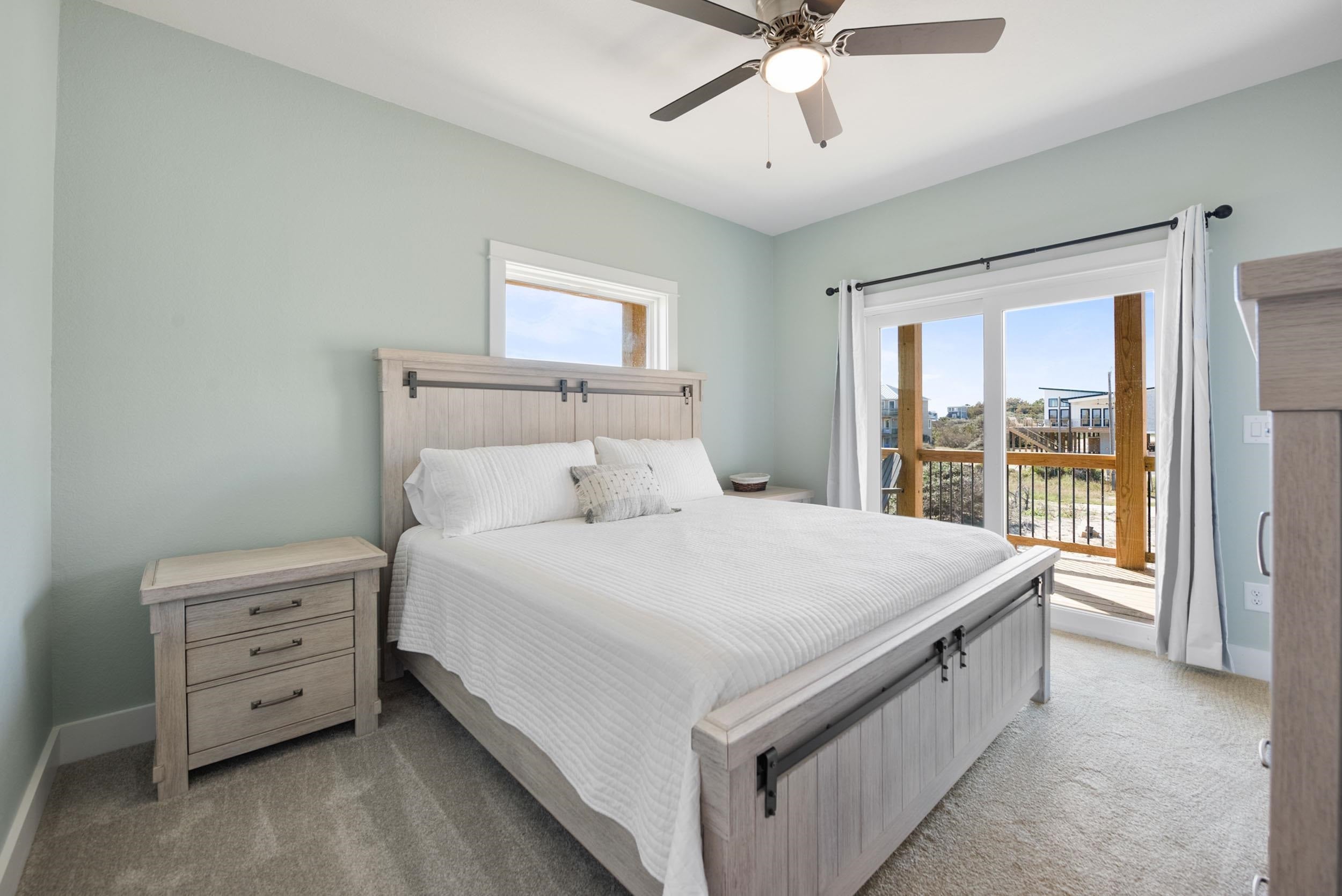 Corolla, North Carolina, 27927, United States, 12 Bedrooms Bedrooms, ,12 BathroomsBathrooms,Residential,For Sale,1980657