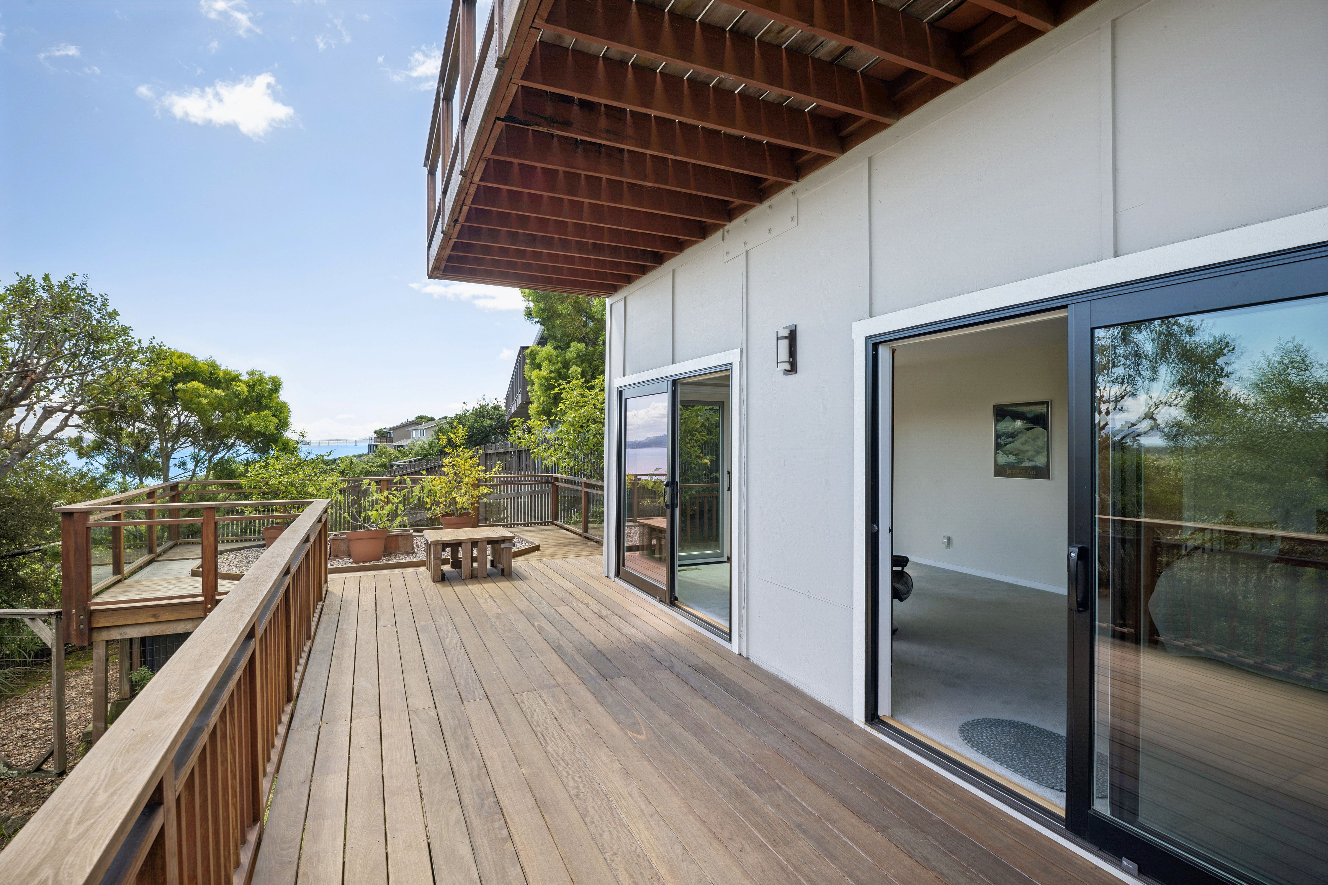  Peacock Gap View Home - 物件實景