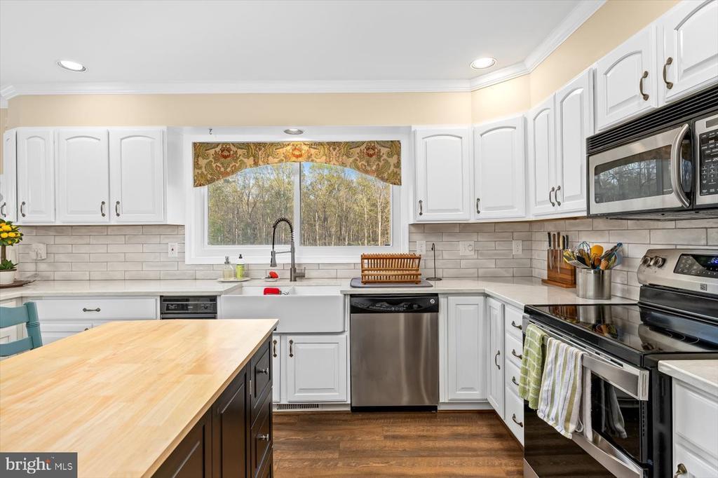 Locust Grove, Virginia, 22508, United States, 4 Bedrooms Bedrooms, ,4 BathroomsBathrooms,Residential,For Sale,1778458