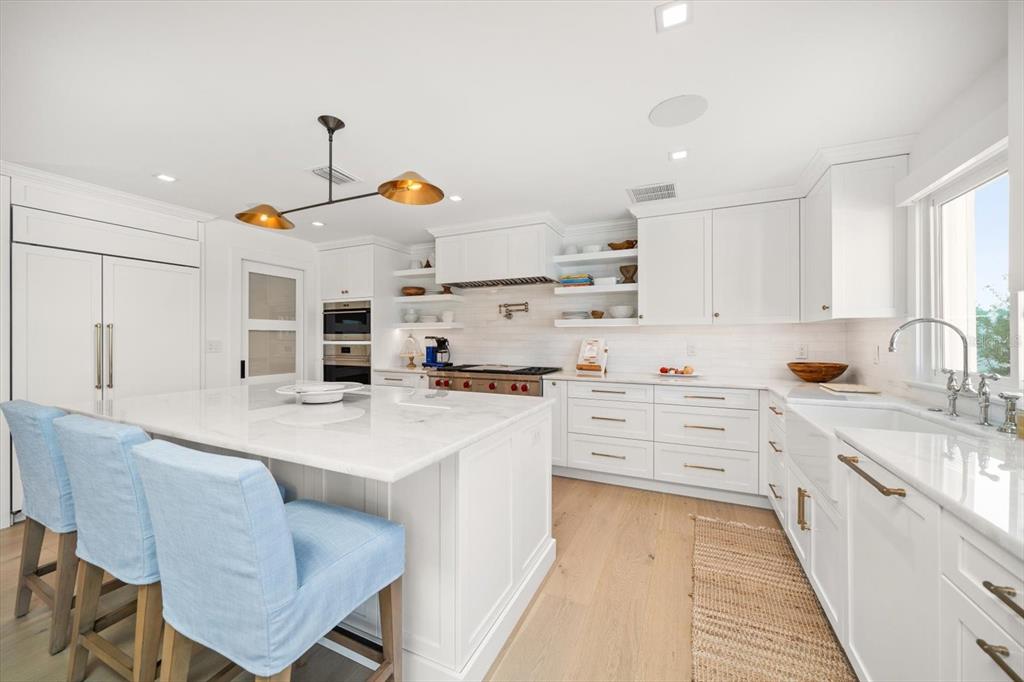 Largo, Florida, 33770, United States, 3 Bedrooms Bedrooms, ,4 BathroomsBathrooms,Residential,For Sale,1989168