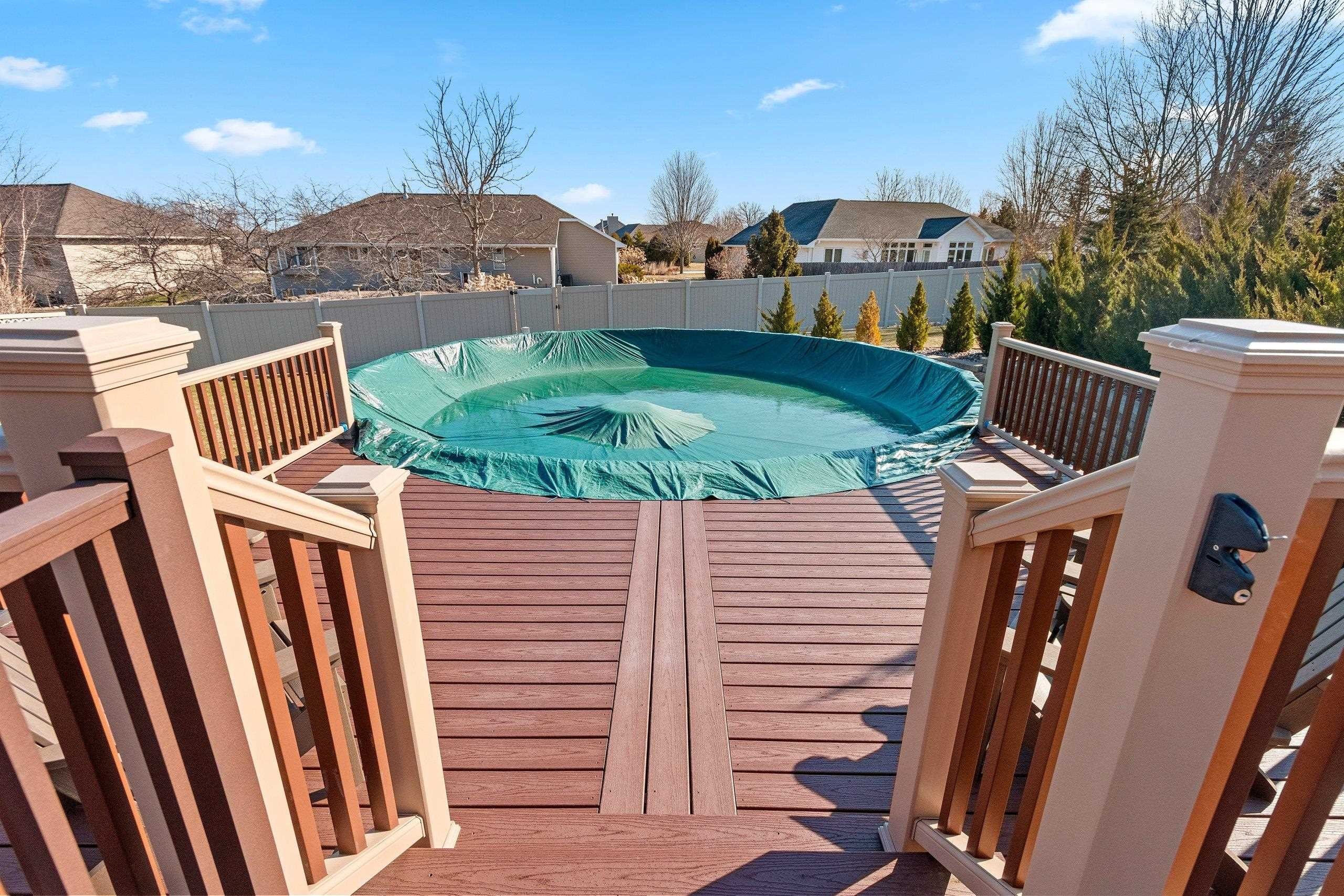 DE PERE, Wisconsin, 54115, United States, 5 Bedrooms Bedrooms, ,4 BathroomsBathrooms,Residential,For Sale,2048678