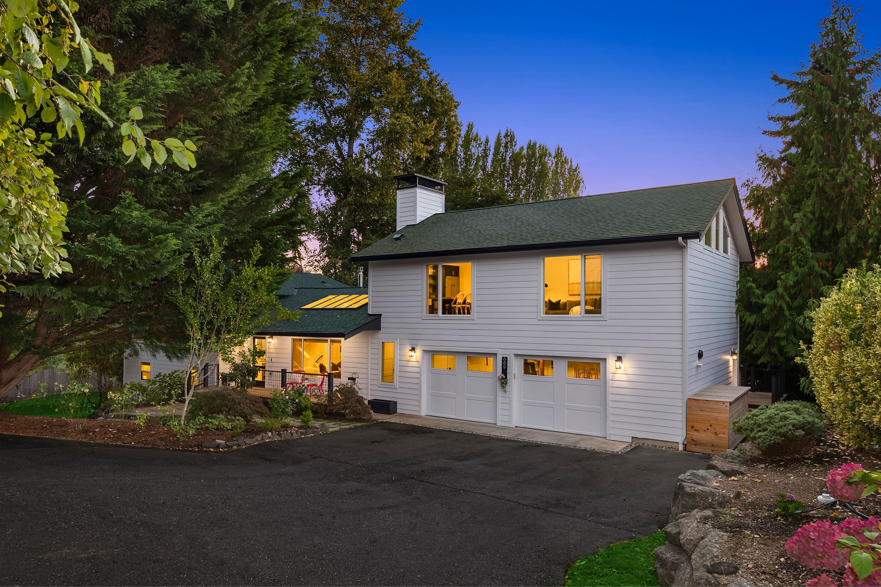  689 Pierce Court Northwest, Bainbridge Island, WA 98110 - 物件實景