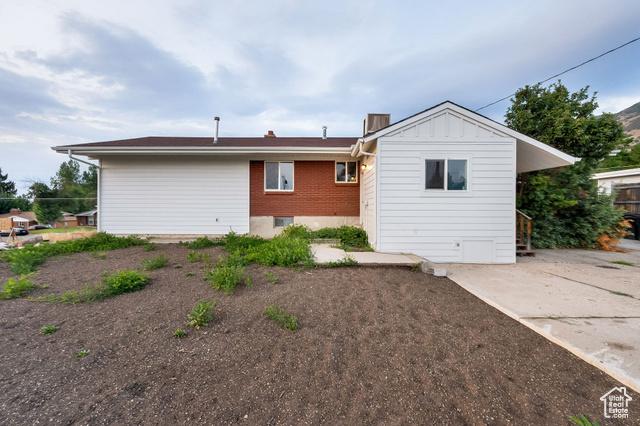 Centerville, Utah, 84014, United States, 4 Bedrooms Bedrooms, ,3 BathroomsBathrooms,Residential,For Sale,1944867