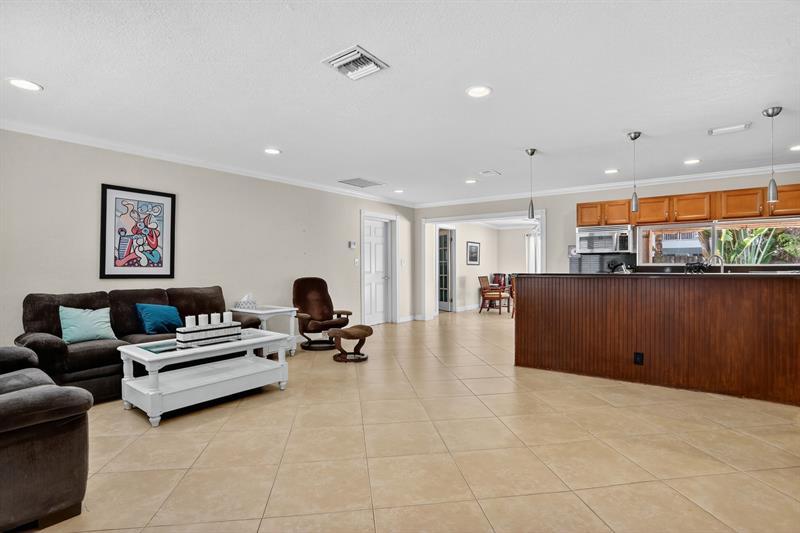 Deerfield Beach, Florida, 33441, United States, 4 Bedrooms Bedrooms, ,2 BathroomsBathrooms,Residential,For Sale,1907775