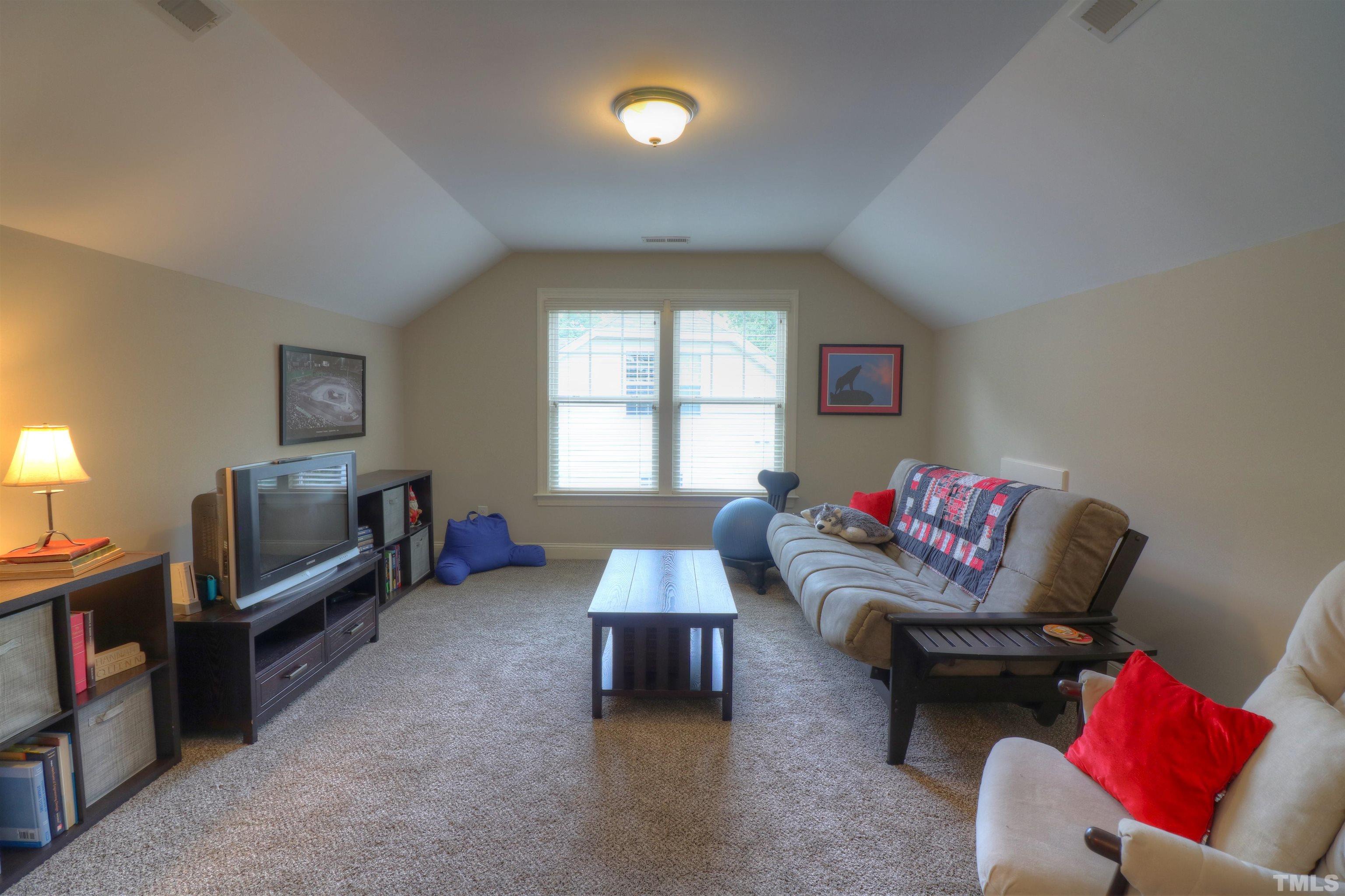 940 Pirouette Court, Raleigh, North Carolina, 27606, United States, 4 Bedrooms Bedrooms, ,4 BathroomsBathrooms,Residential,For Sale,940 Pirouette Court,1624590