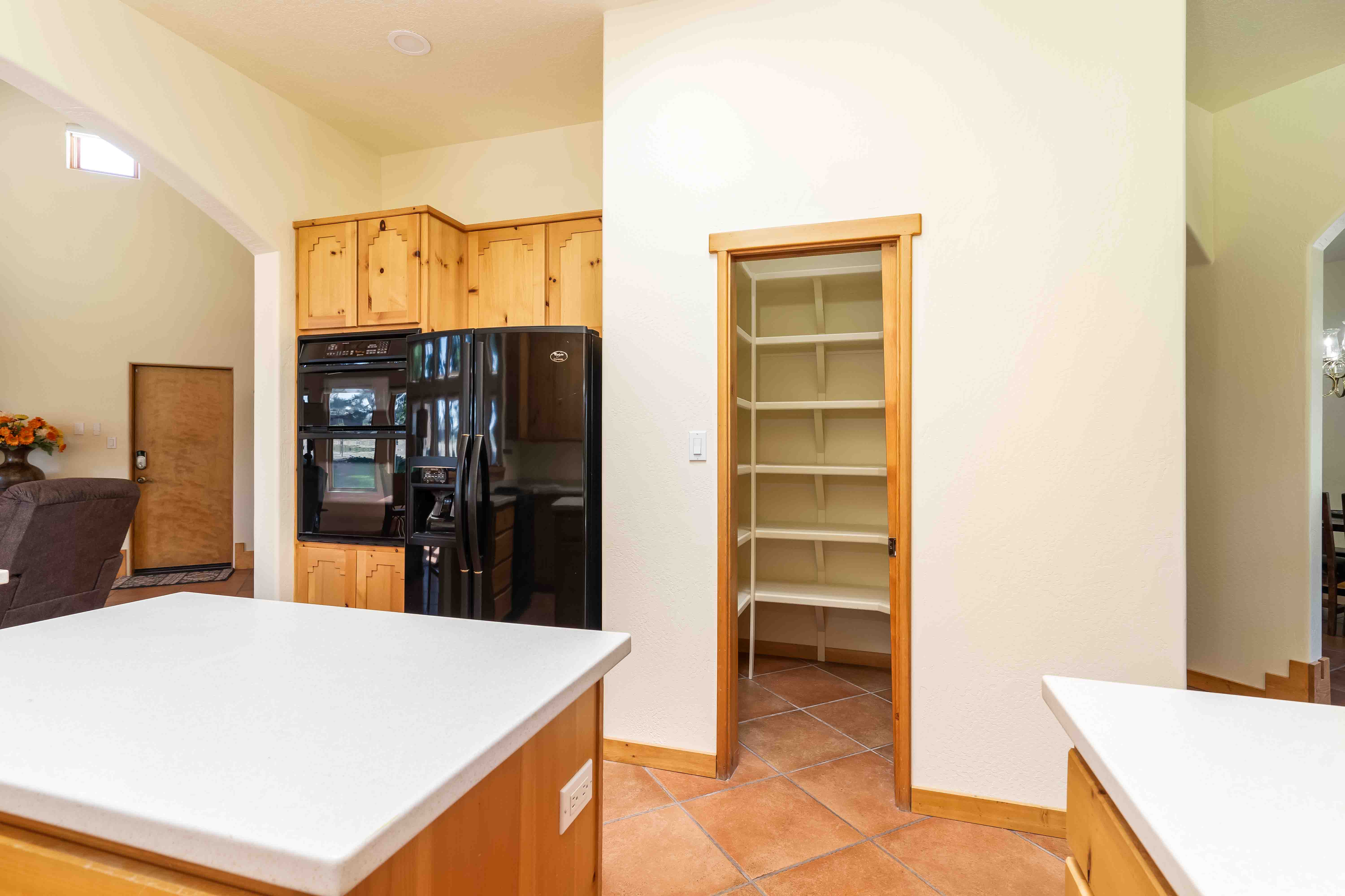 Aztec, New Mexico, 87410, United States, 4 Bedrooms Bedrooms, ,3 BathroomsBathrooms,Residential,For Sale,1974220