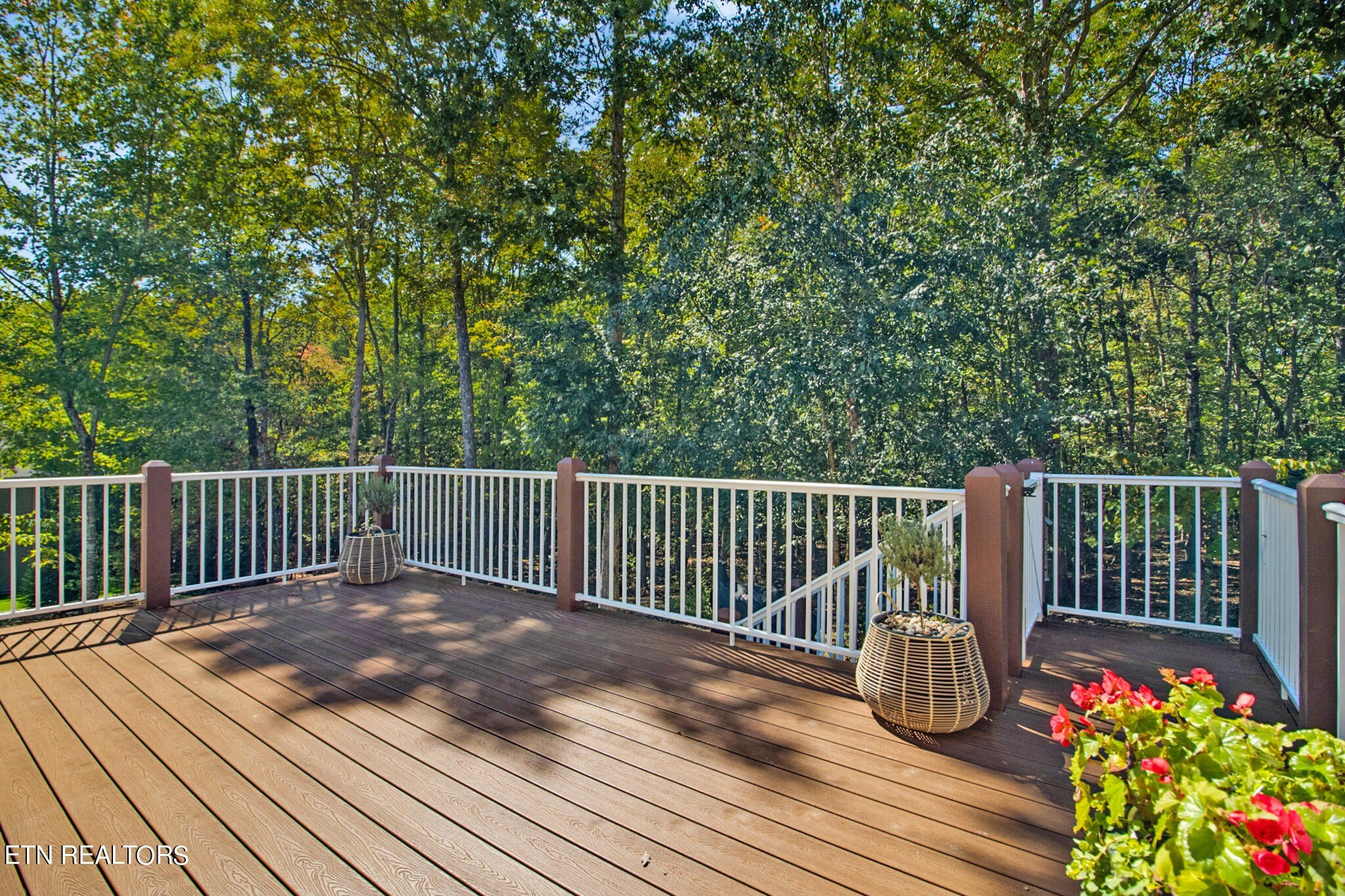 Crossville, Tennessee, 38558, United States, 3 Bedrooms Bedrooms, ,3 BathroomsBathrooms,Residential,For Sale,1927794