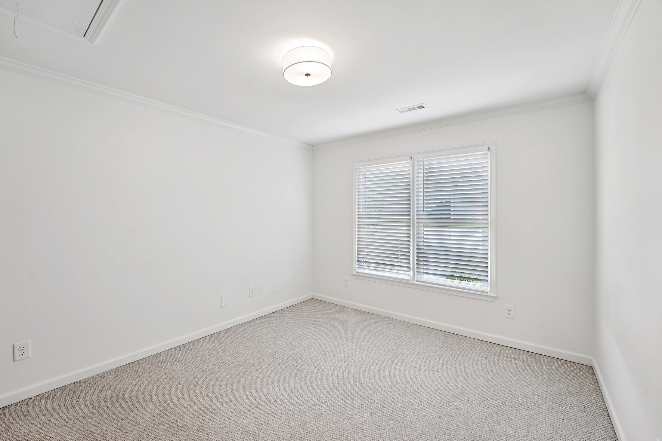  Beautifully Renovated Home in Olde Vinings Mill Neighborhood - 物件實景