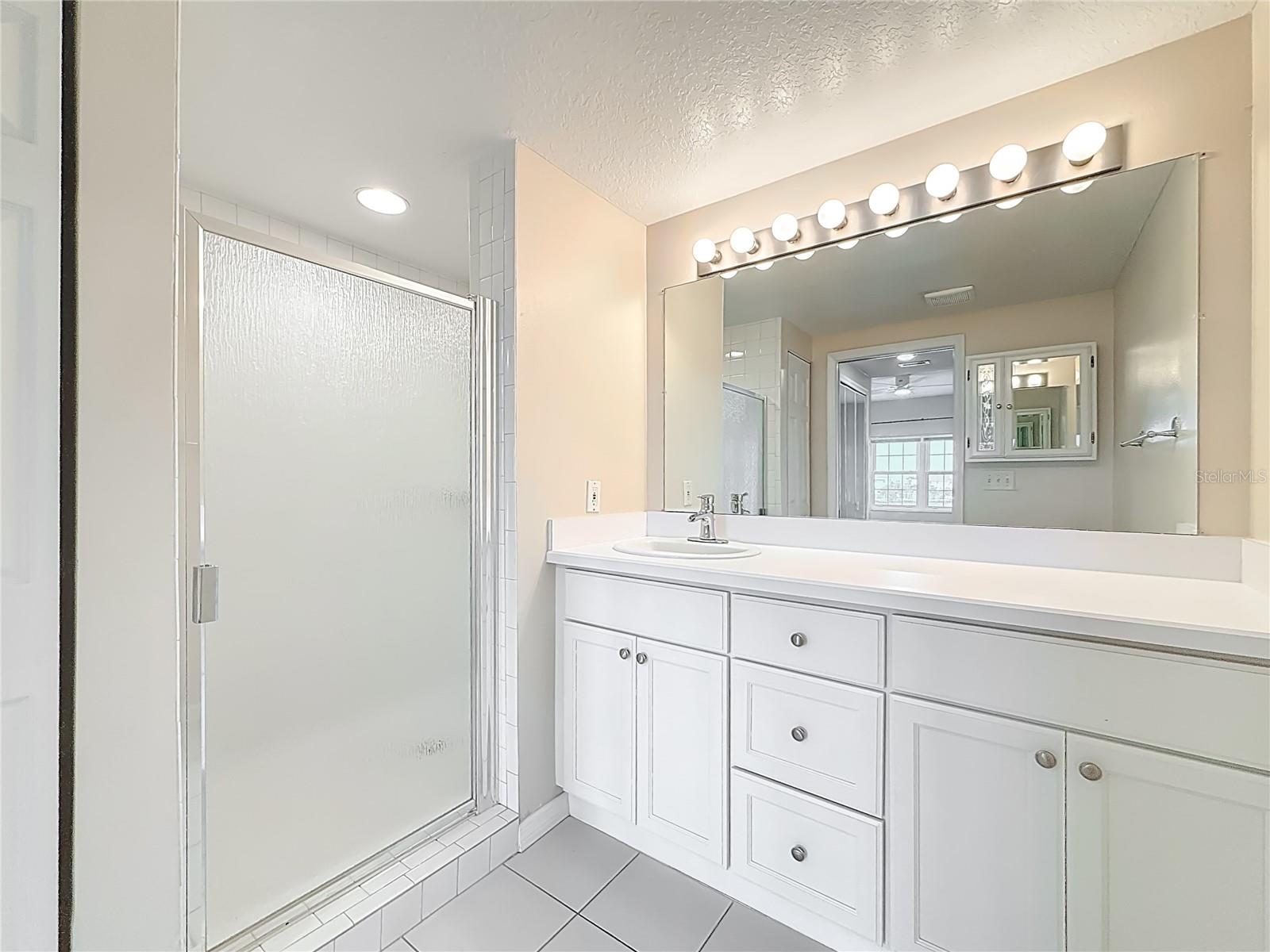 Madeira Beach, Florida, 33708, United States, 2 Bedrooms Bedrooms, ,2 BathroomsBathrooms,Residential,For Sale,1985682