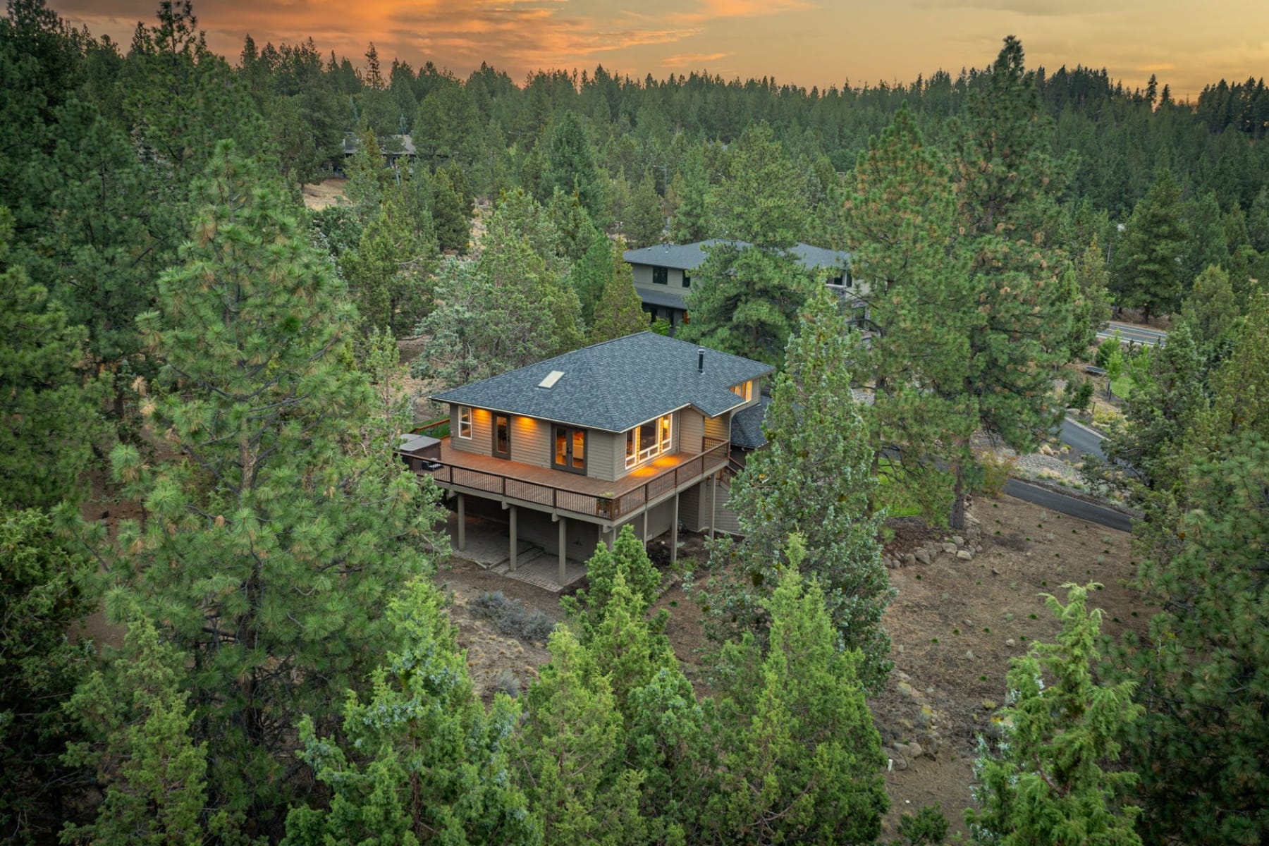  1960 NW Keenan Court Bend, OR 97703 - 物件實景