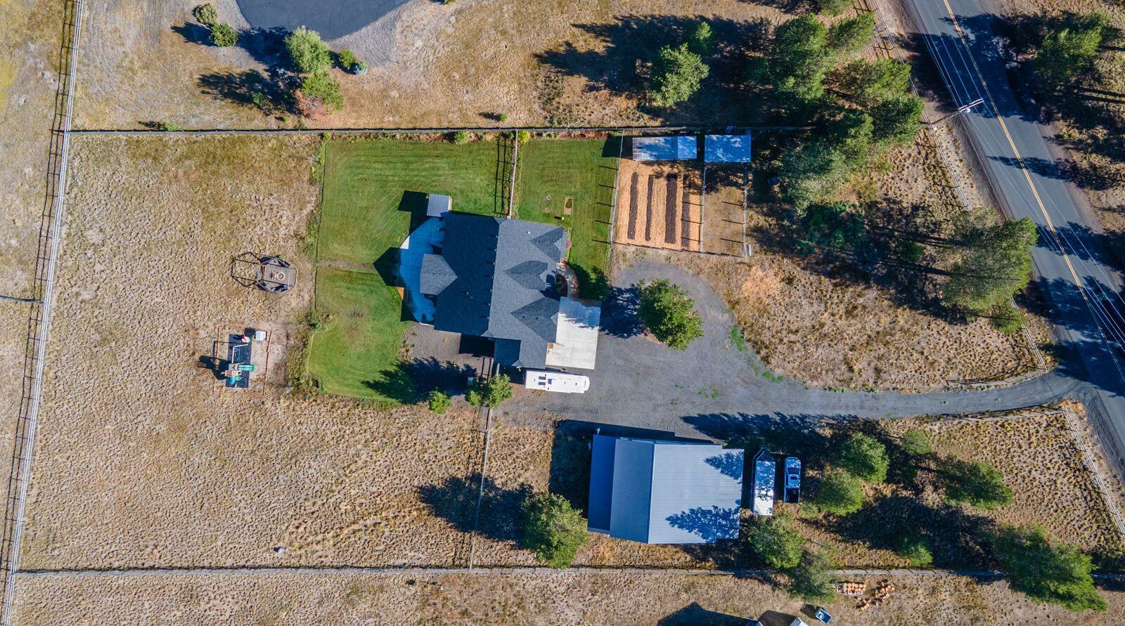 La Pine, Oregon, 97739, United States, 4 Bedrooms Bedrooms, ,2 BathroomsBathrooms,Residential,For Sale,1931985