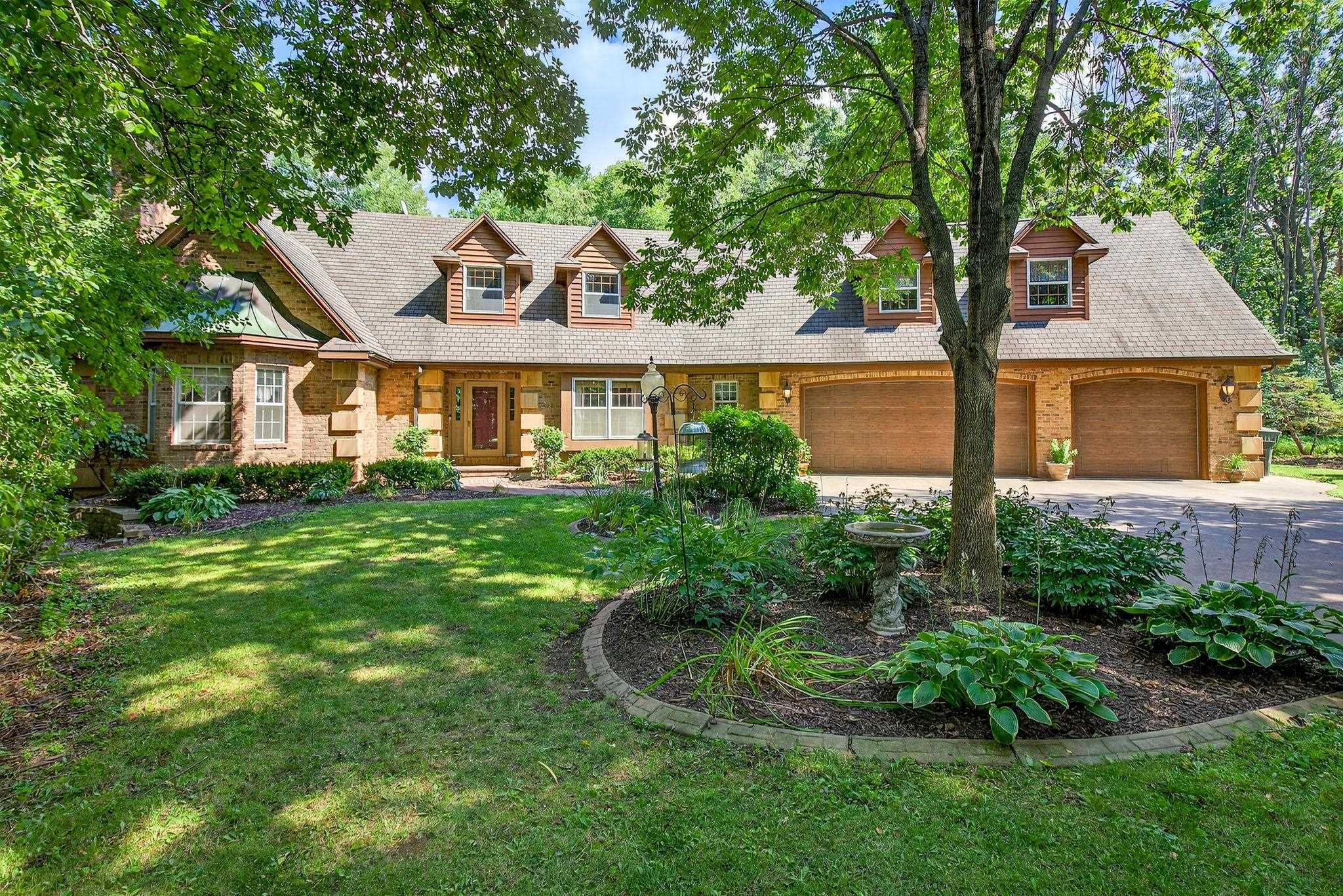 Kaukauna, Wisconsin, 54130-2900, United States, 3 Bedrooms Bedrooms, ,3 BathroomsBathrooms,Residential,For Sale,1916177