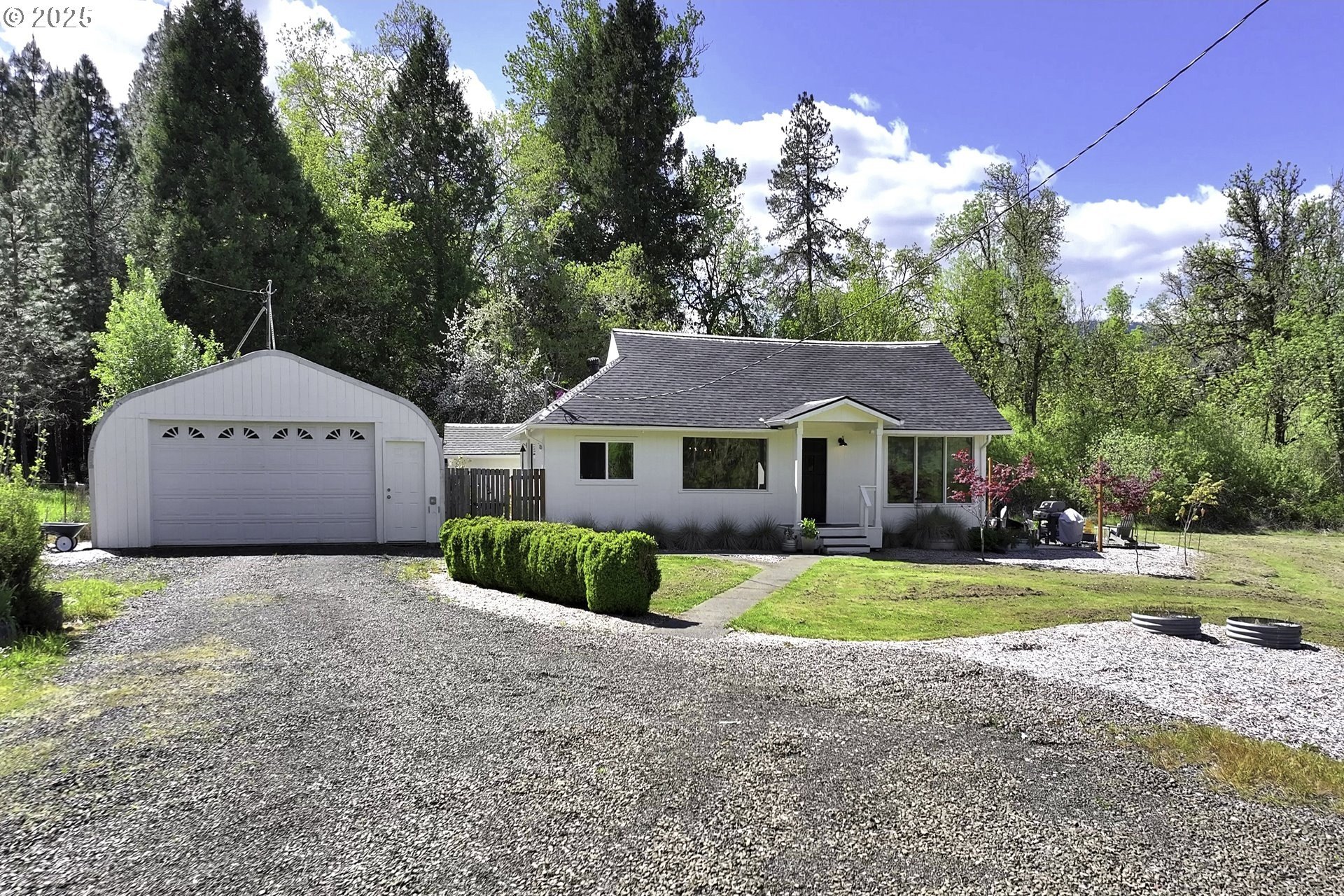 Roseburg, Oregon, 97471, United States, 3 Bedrooms Bedrooms, ,2 BathroomsBathrooms,Residential,For Sale,1793843