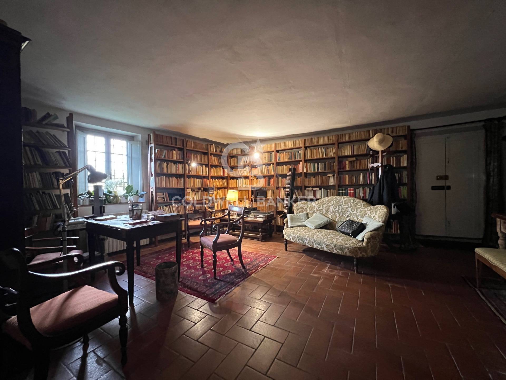 VIA DI VICOPELAGO, Lucca, Lucca, 55100, IT, 4 Bedrooms Bedrooms, ,2 BathroomsBathrooms,Residential,For Sale,VIA DI VICOPELAGO,1628476
