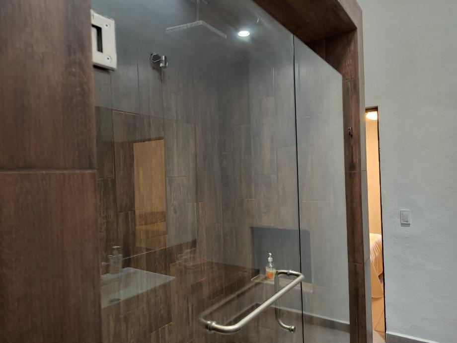 Parras, Coahuila de Zaragoza, 27987, Mexico, 3 Bedrooms Bedrooms, ,4 BathroomsBathrooms,Residential,For Sale,1694897