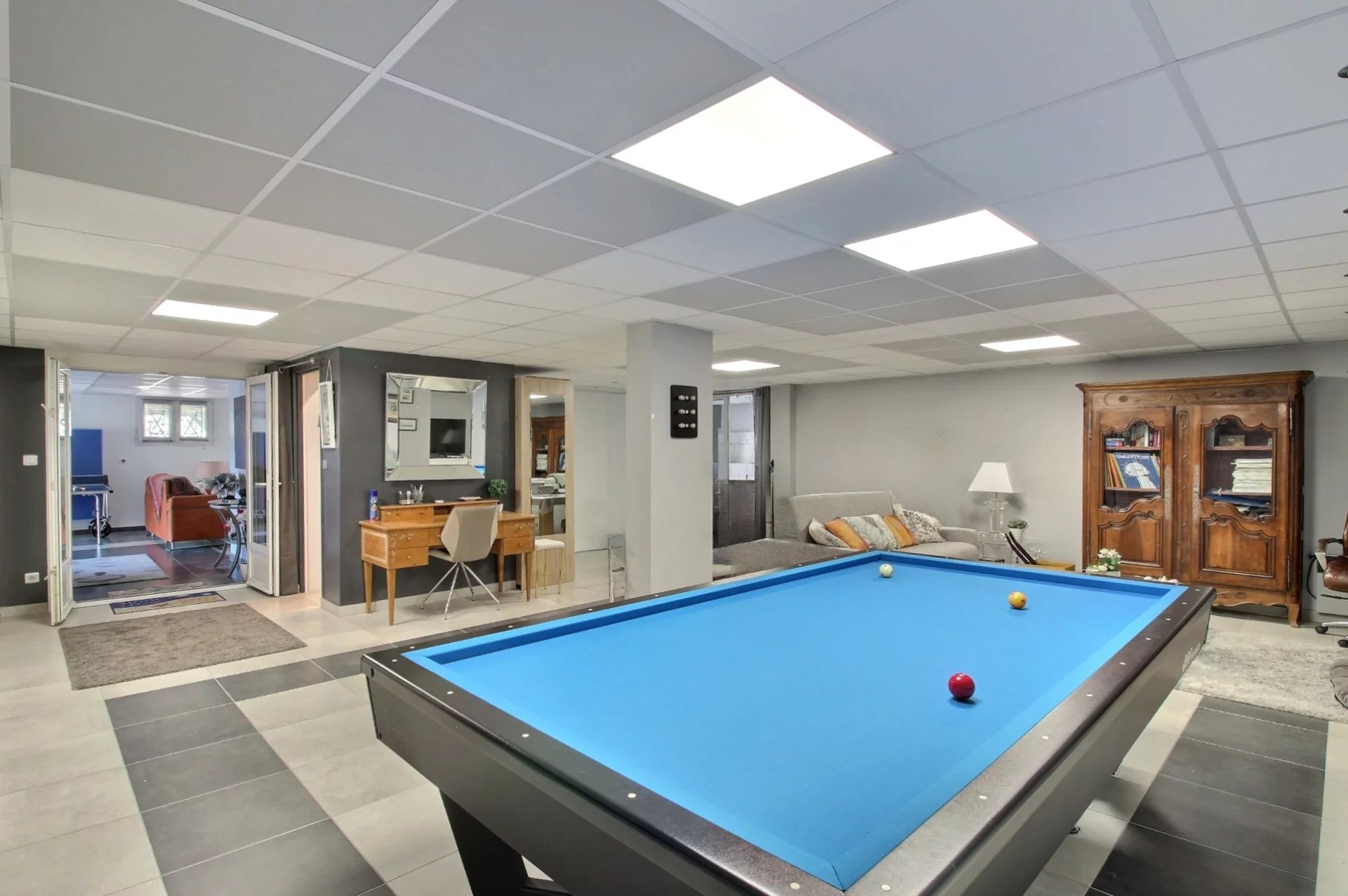 La Teste-de-Buch, New Aquitaine, 33260, FR, 4 Bedrooms Bedrooms, ,3 BathroomsBathrooms,Residential,For Sale,1779202