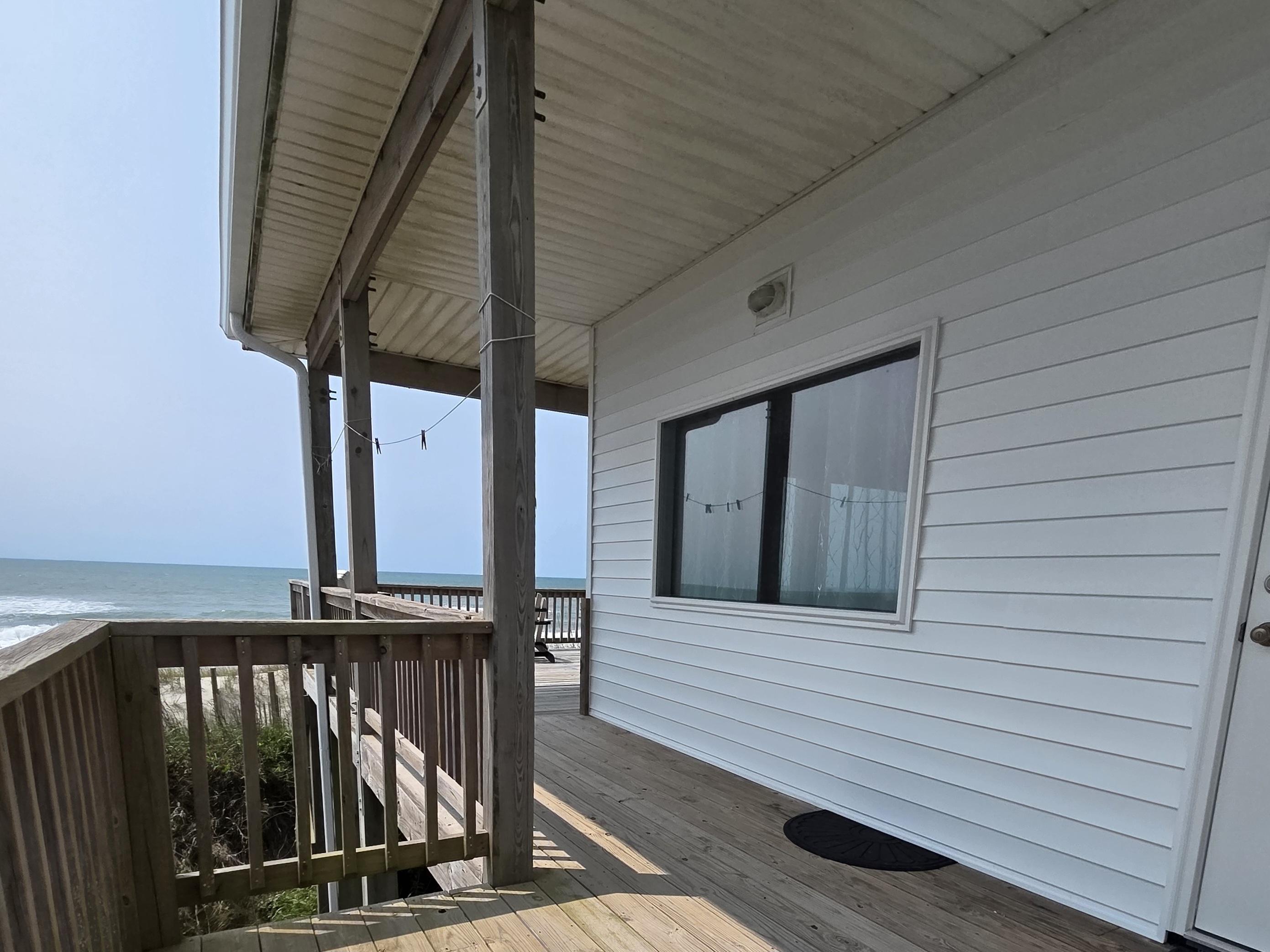 Emerald Isle, North Carolina, 28594, United States, 6 Bedrooms Bedrooms, ,4 BathroomsBathrooms,Residential,For Sale,1983472