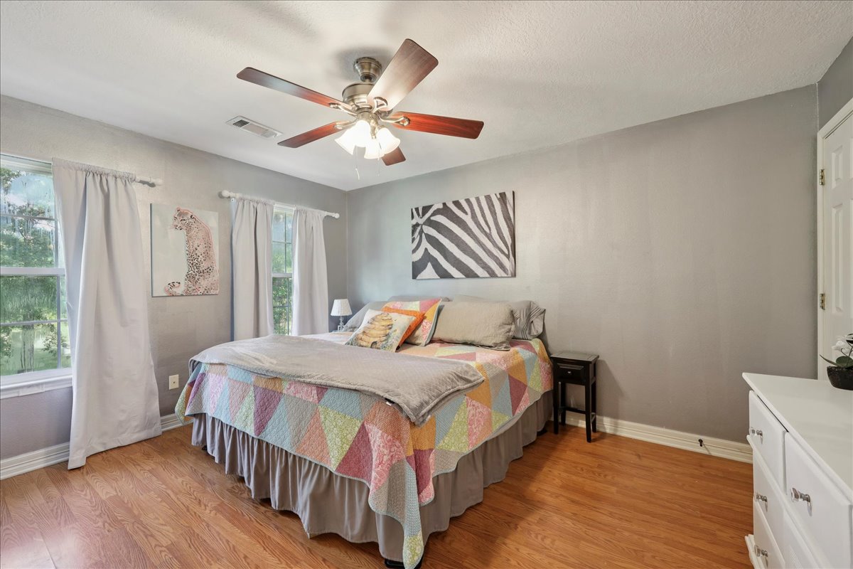 Kountze, Texas, 77625, United States, 5 Bedrooms Bedrooms, ,4 BathroomsBathrooms,Residential,For Sale,1903707