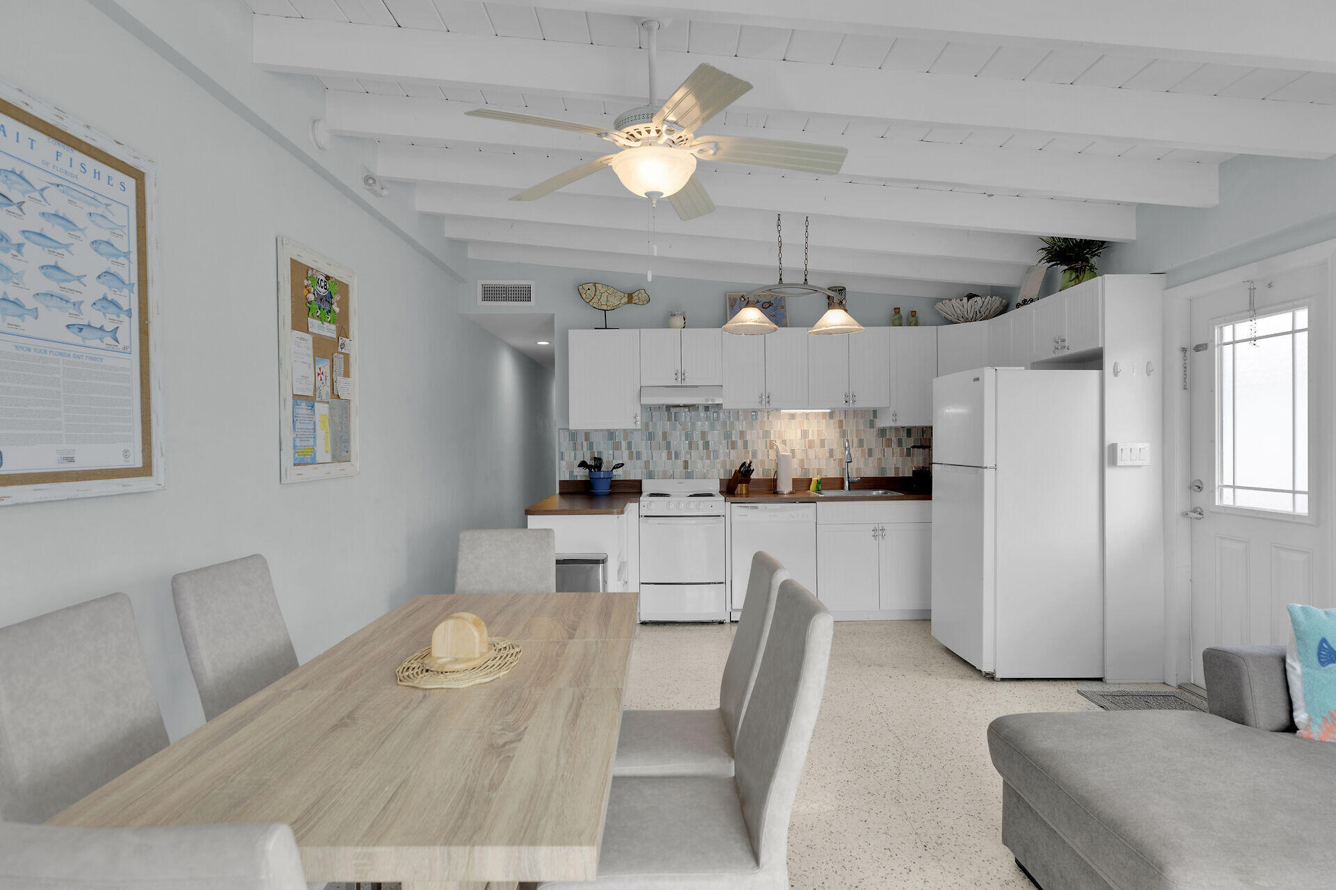 KEY COLONY, Florida, 33051, United States, 4 Bedrooms Bedrooms, ,4 BathroomsBathrooms,Residential,For Sale,1991822