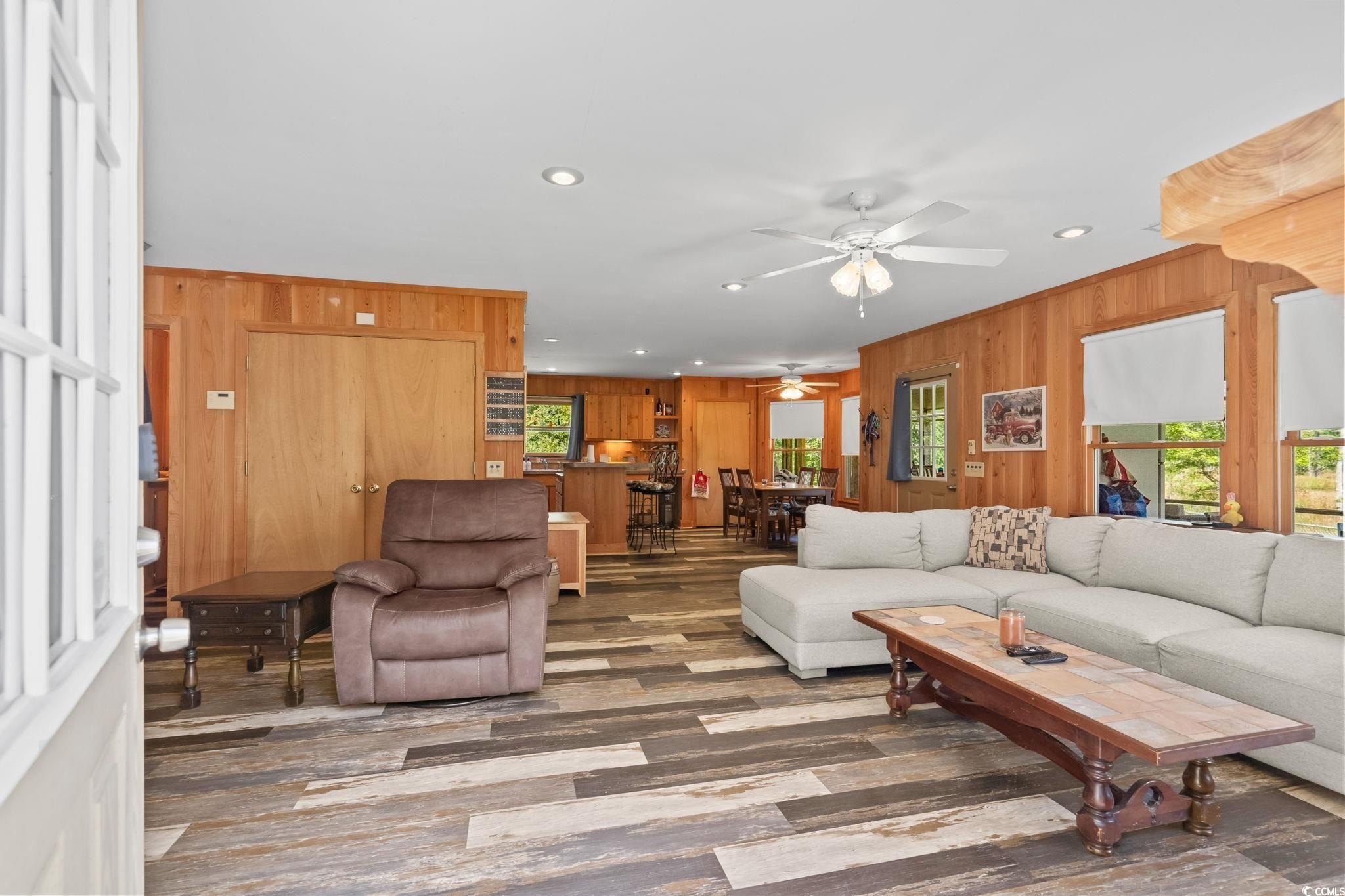 Georgetown, South Carolina, 29440, United States, 3 Bedrooms Bedrooms, ,3 BathroomsBathrooms,Residential,For Sale,1981900