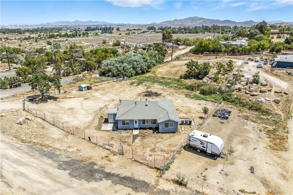 Perris, California, 92570, United States, 4 Bedrooms Bedrooms, ,2 BathroomsBathrooms,Residential,For Sale,1974911