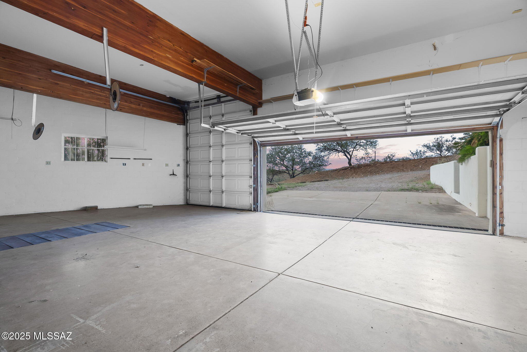 Patagonia, Arizona, 85624, United States, 3 Bedrooms Bedrooms, ,3 BathroomsBathrooms,Residential,For Sale,1943412