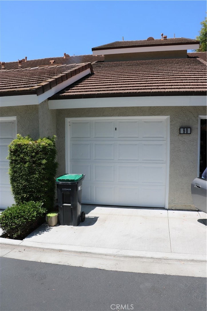 Irvine, California, 92614, United States, 2 Bedrooms Bedrooms, ,2 BathroomsBathrooms,Residential,For Sale,1865749
