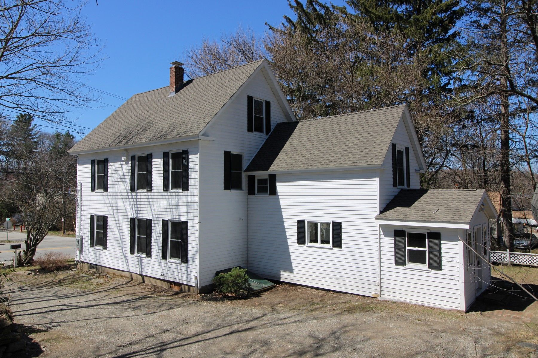 1459 Grafton Road, Millbury, MA 01527 - 物件實景