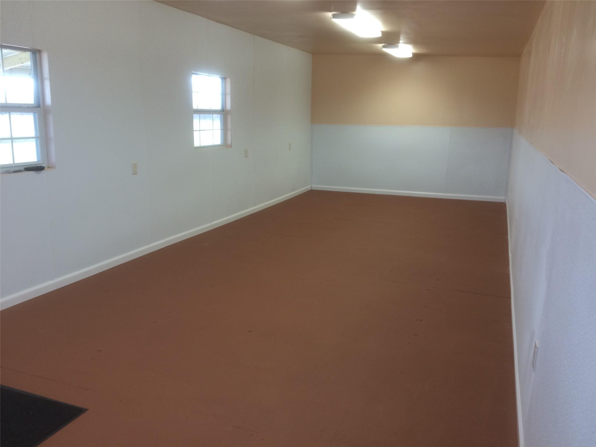 Blossom, Texas, 75416, United States, 3 Bedrooms Bedrooms, ,2 BathroomsBathrooms,Residential,For Sale,1880566