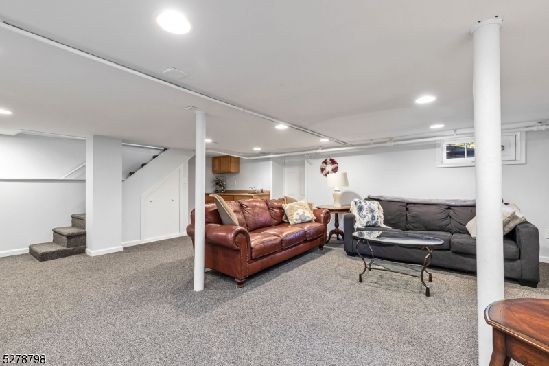 508 Orange Ave, Cranford Twp., New Jersey, 07016, United States, 4 Bedrooms Bedrooms, ,2 BathroomsBathrooms,Residential,For Sale,508 Orange Ave,1614005