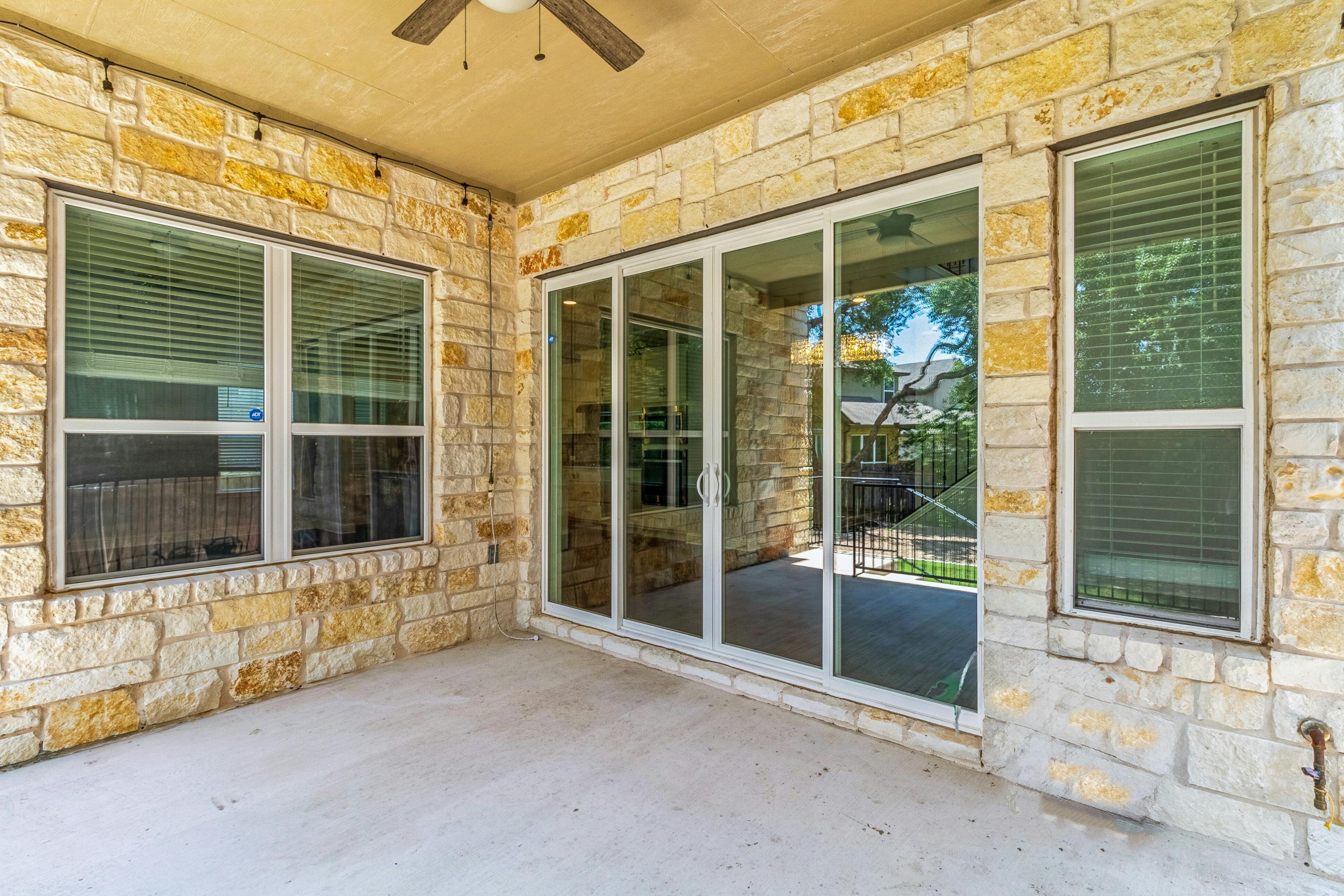  11813 Quintana Cove, Austin, TX 78739 - 物件實景