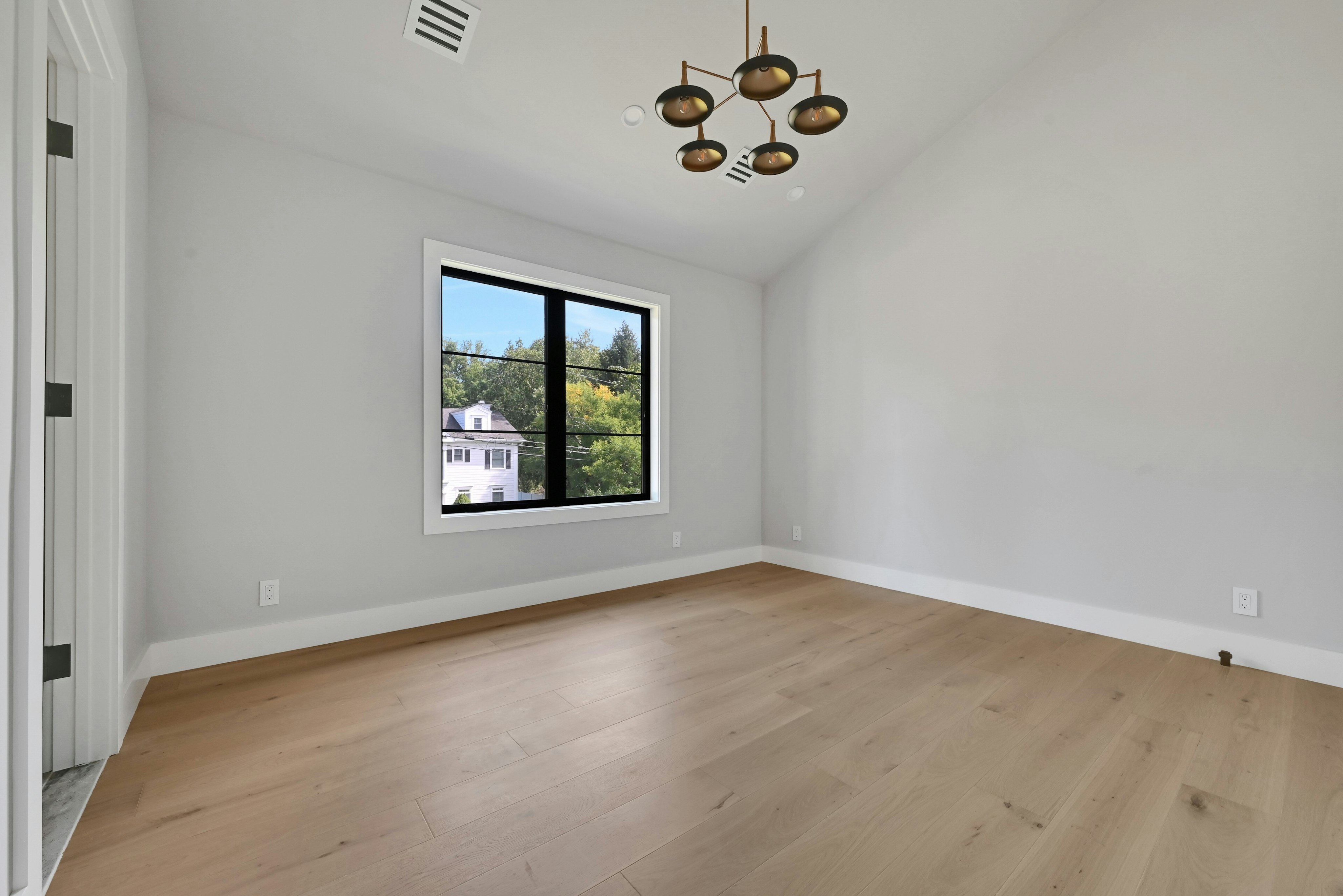  32 Highland Avenue, Demarest, NJ 07627 - 物件實景
